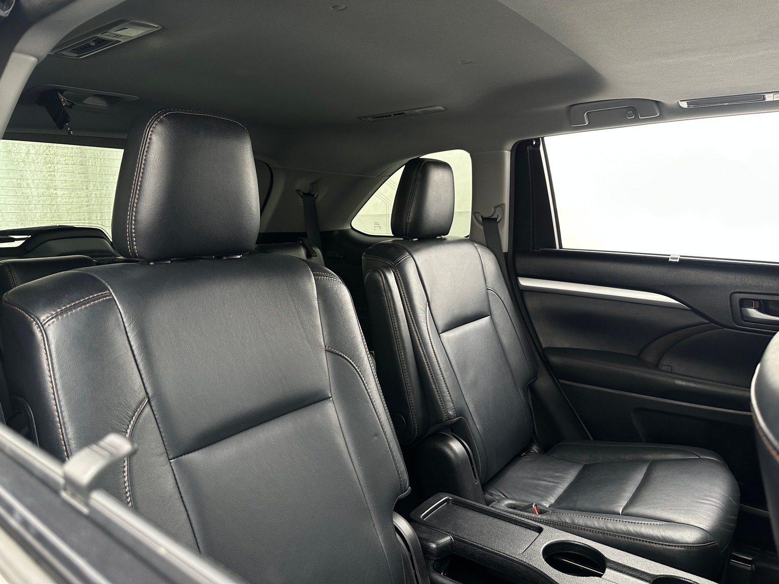 Thumbnail: 2018 Toyota Highlander - 5