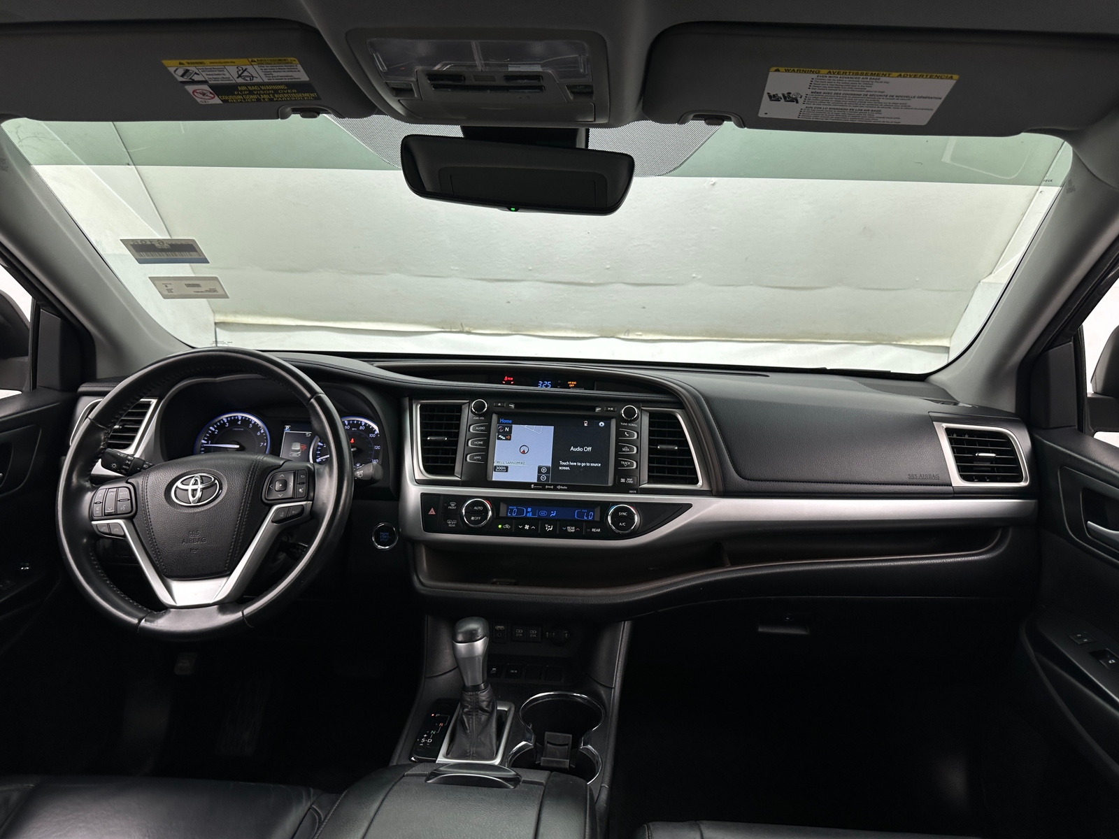 Thumbnail: 2018 Toyota Highlander - 2