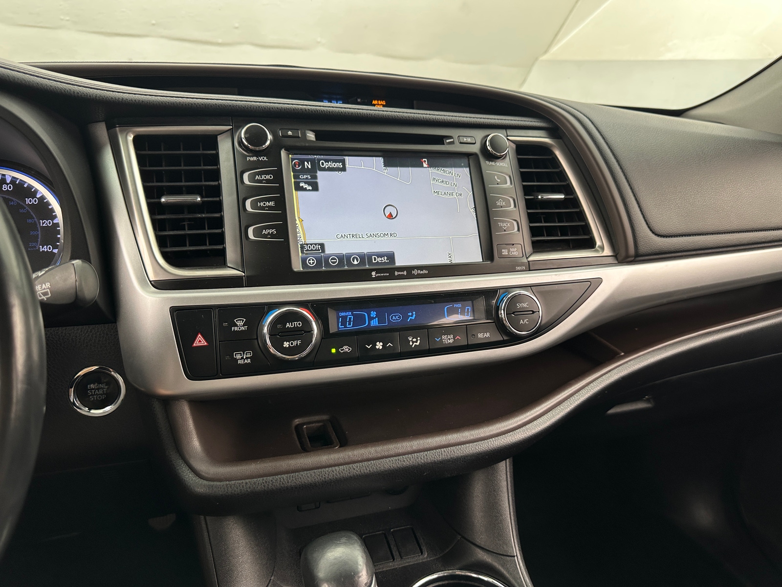 Thumbnail: 2018 Toyota Highlander - 3