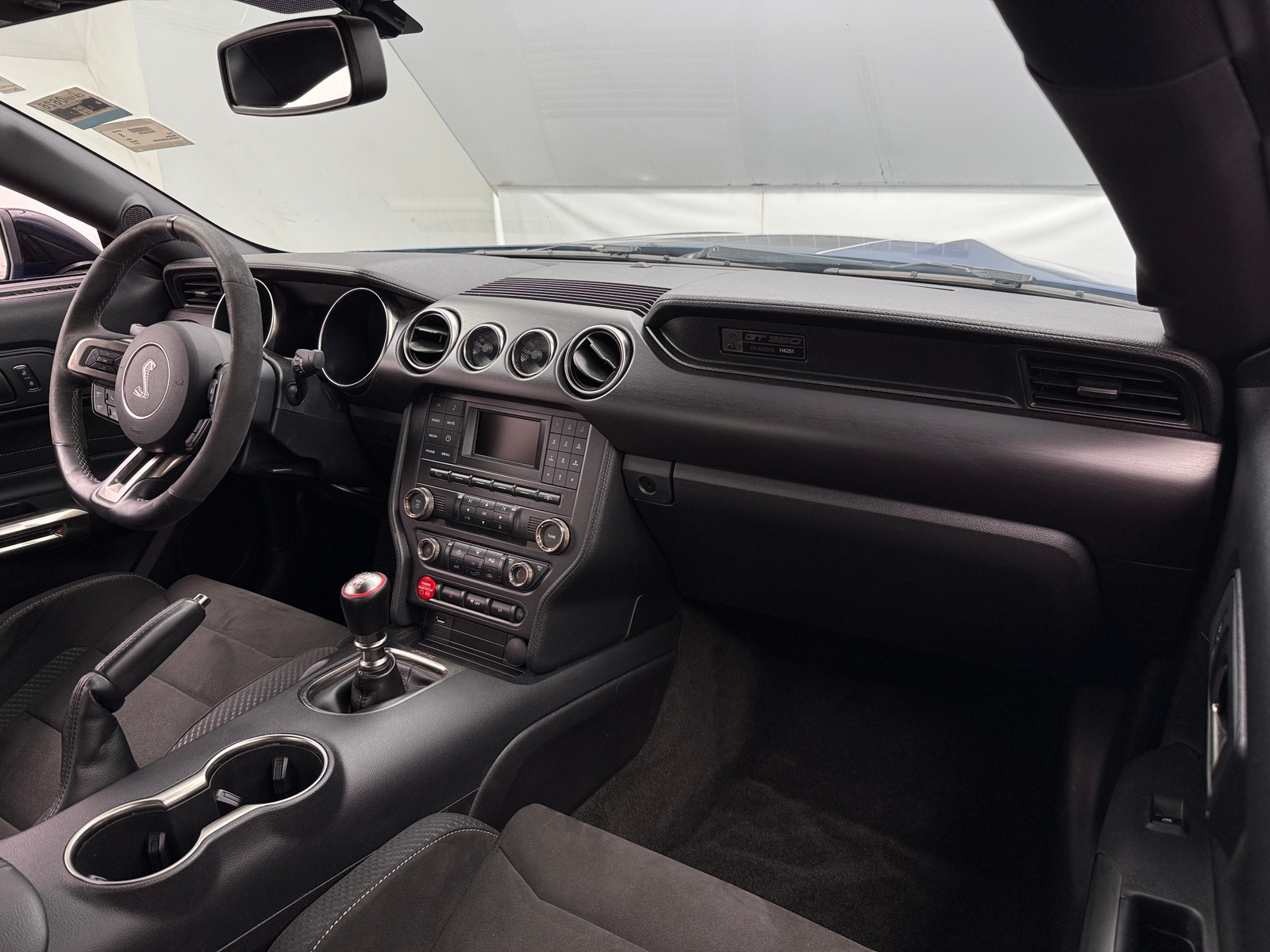 Thumbnail: 2017 Ford Mustang - 3