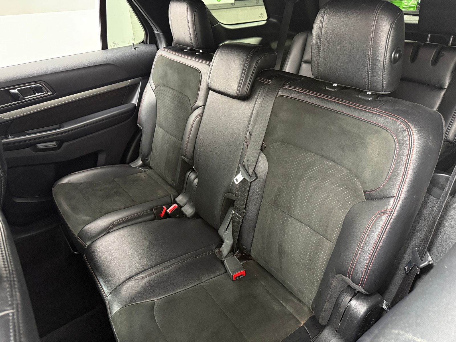 Thumbnail: 2019 Ford Explorer - 5