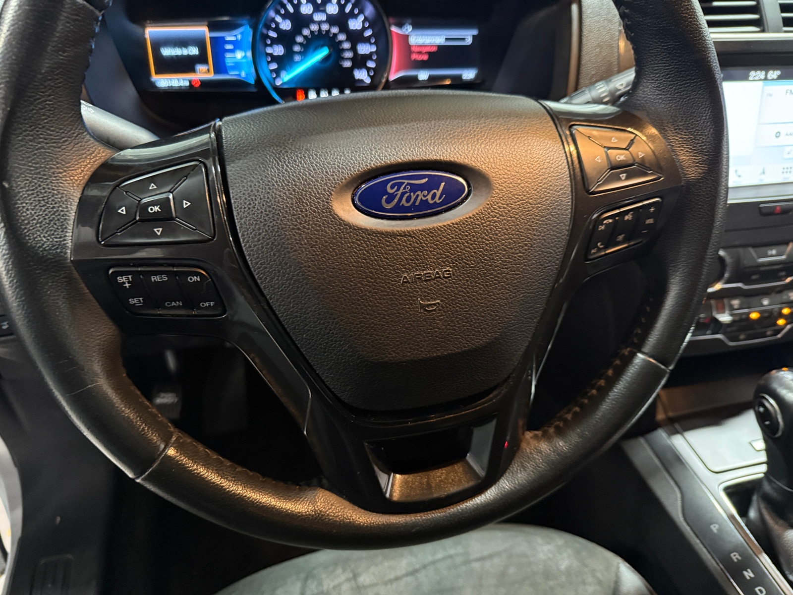 Thumbnail: 2019 Ford Explorer - 4