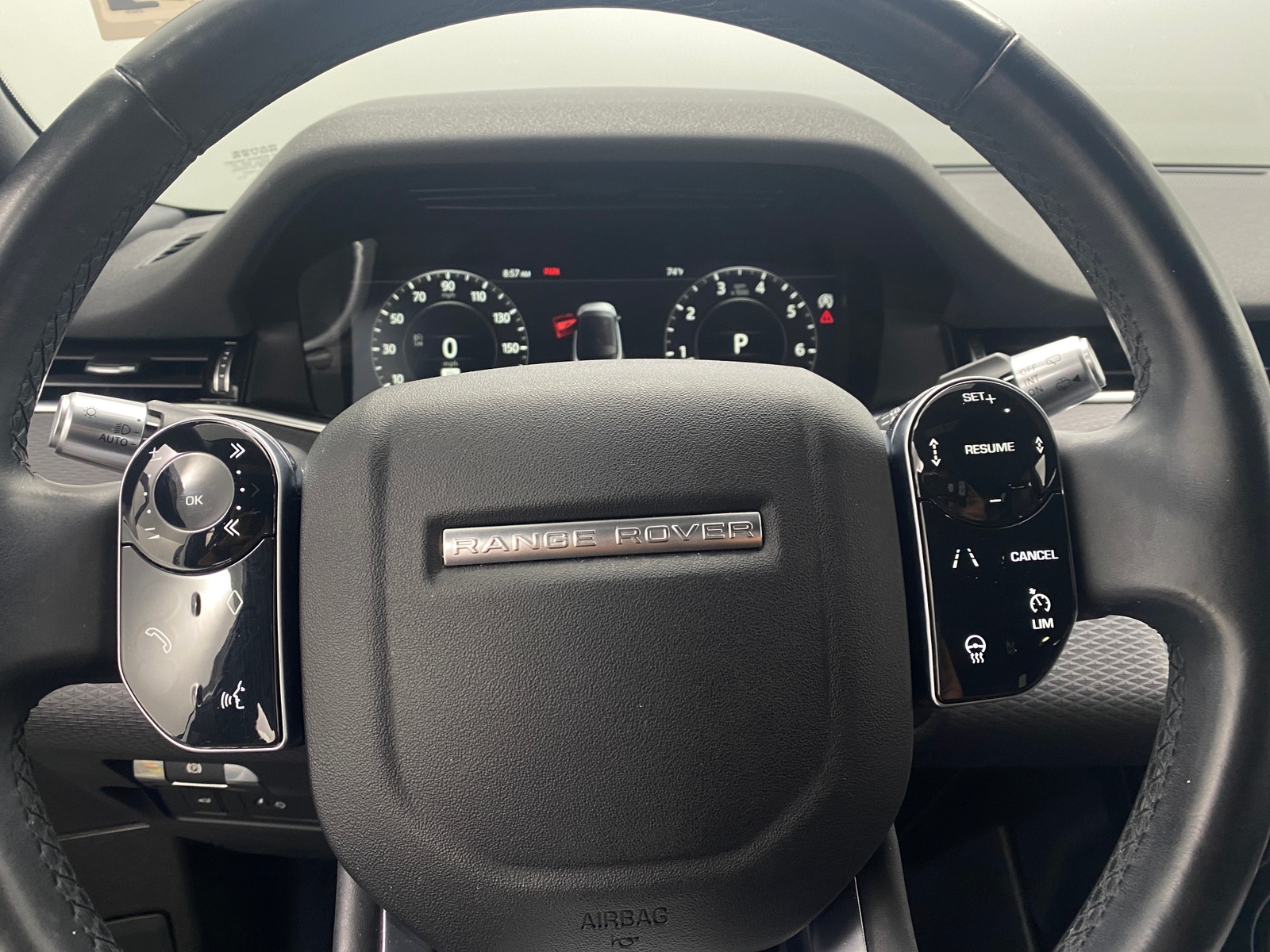 Thumbnail: 2020 Land Rover Range Rover Evoque - 4