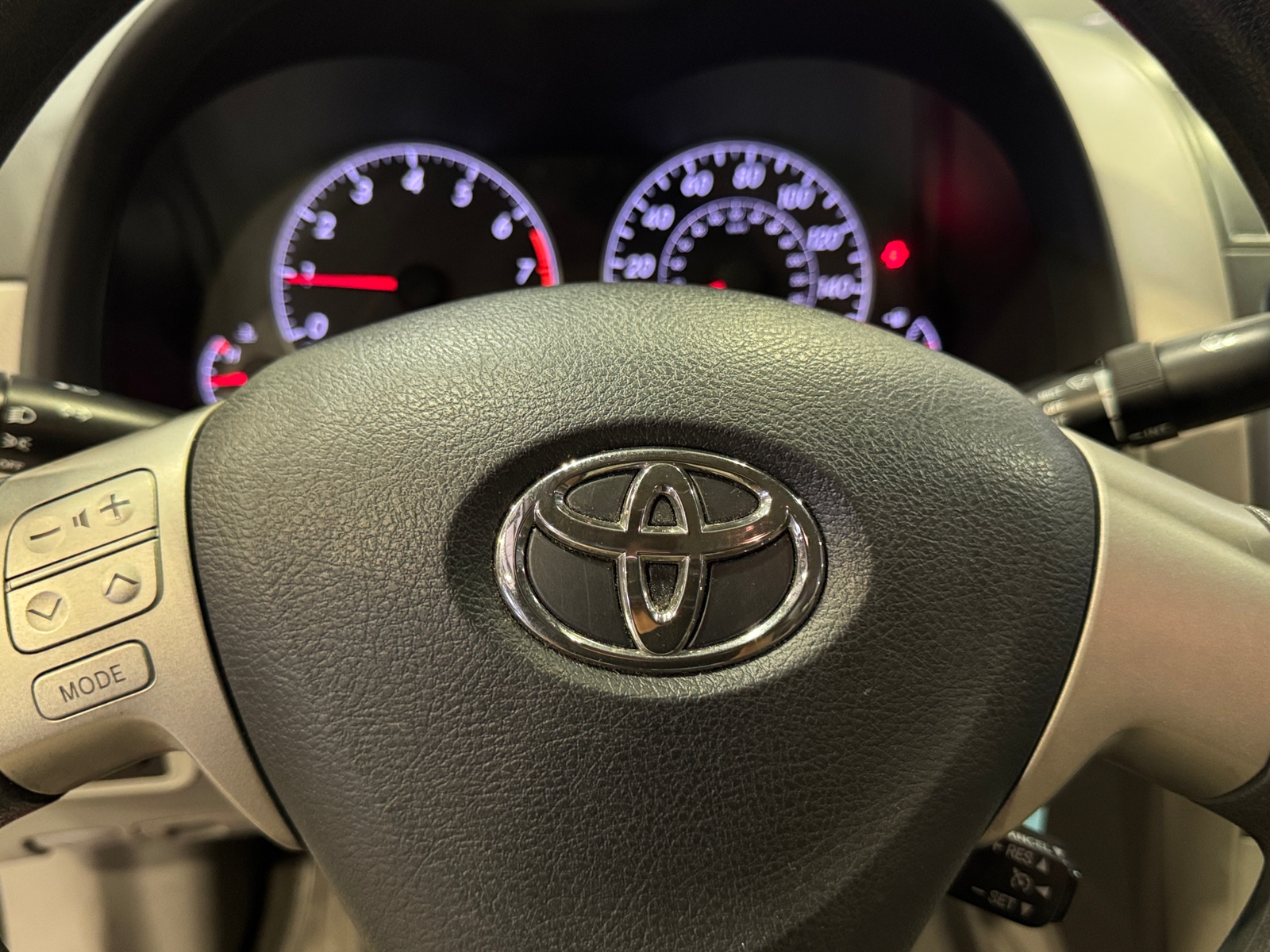 Thumbnail: 2013 Toyota Corolla - 5