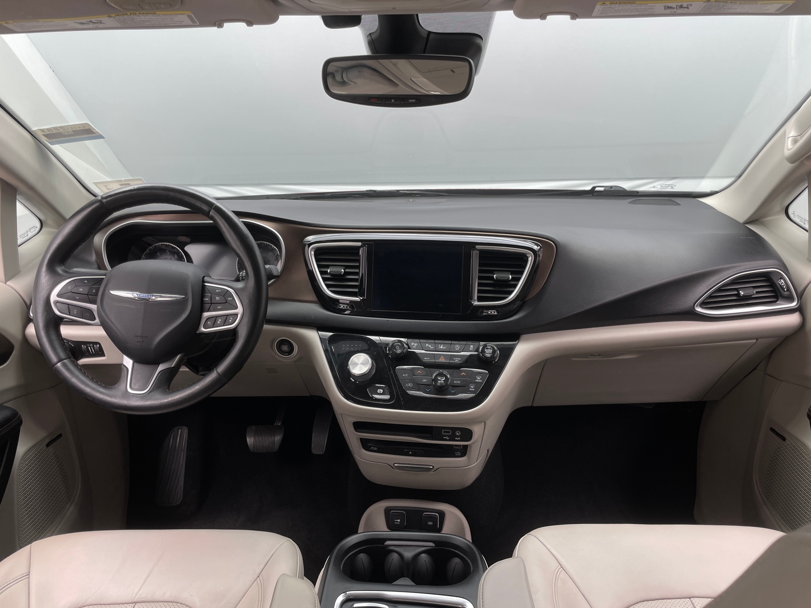 Thumbnail: 2018 Chrysler Pacifica - 2