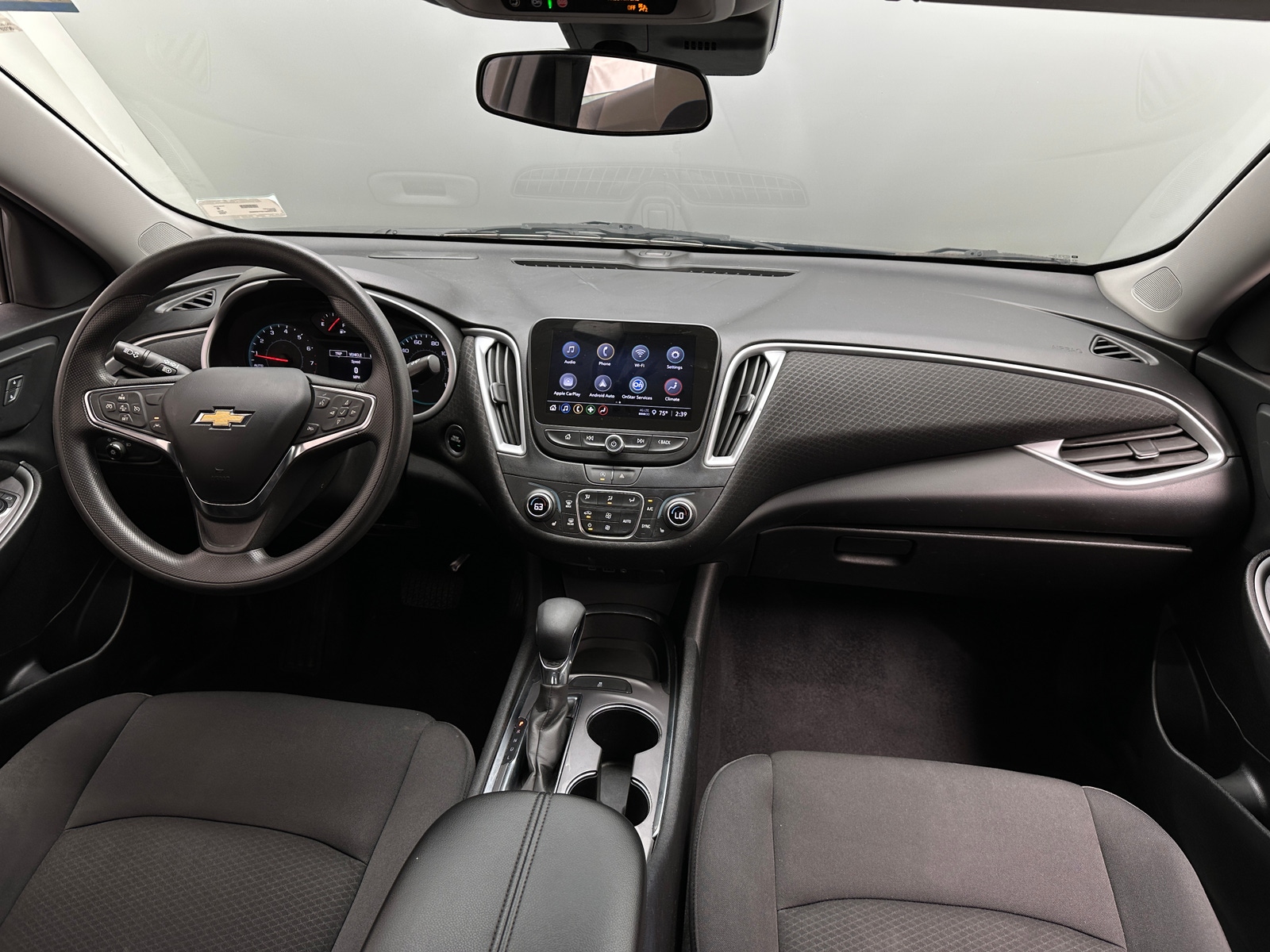 Thumbnail: 2023 Chevrolet Malibu - 3