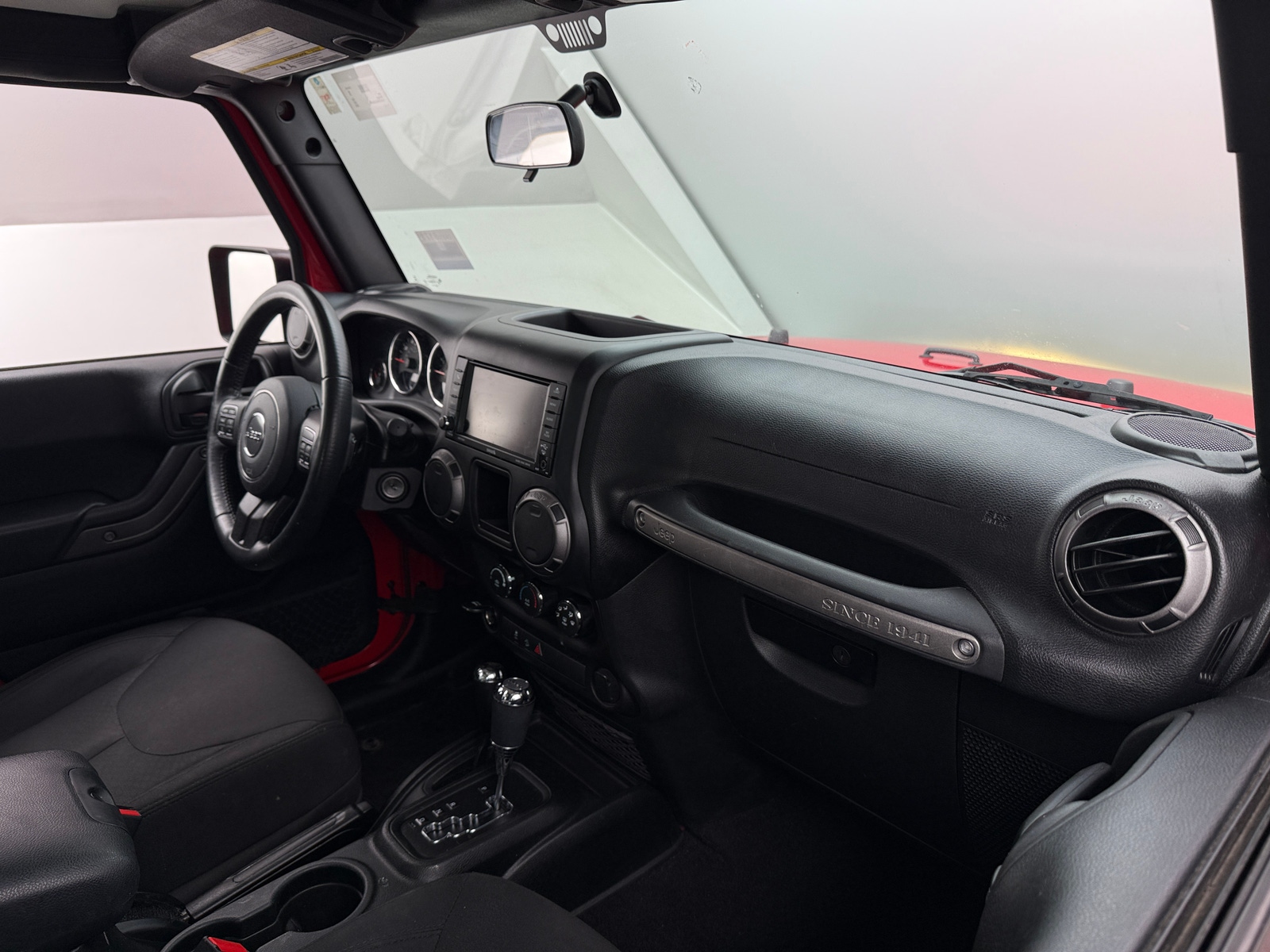 Thumbnail: 2018 Jeep Wrangler - 3