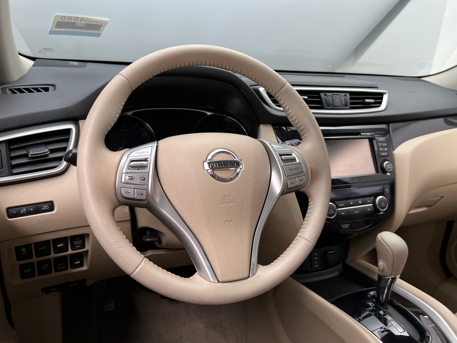 Thumbnail: 2015 Nissan Rogue - 4