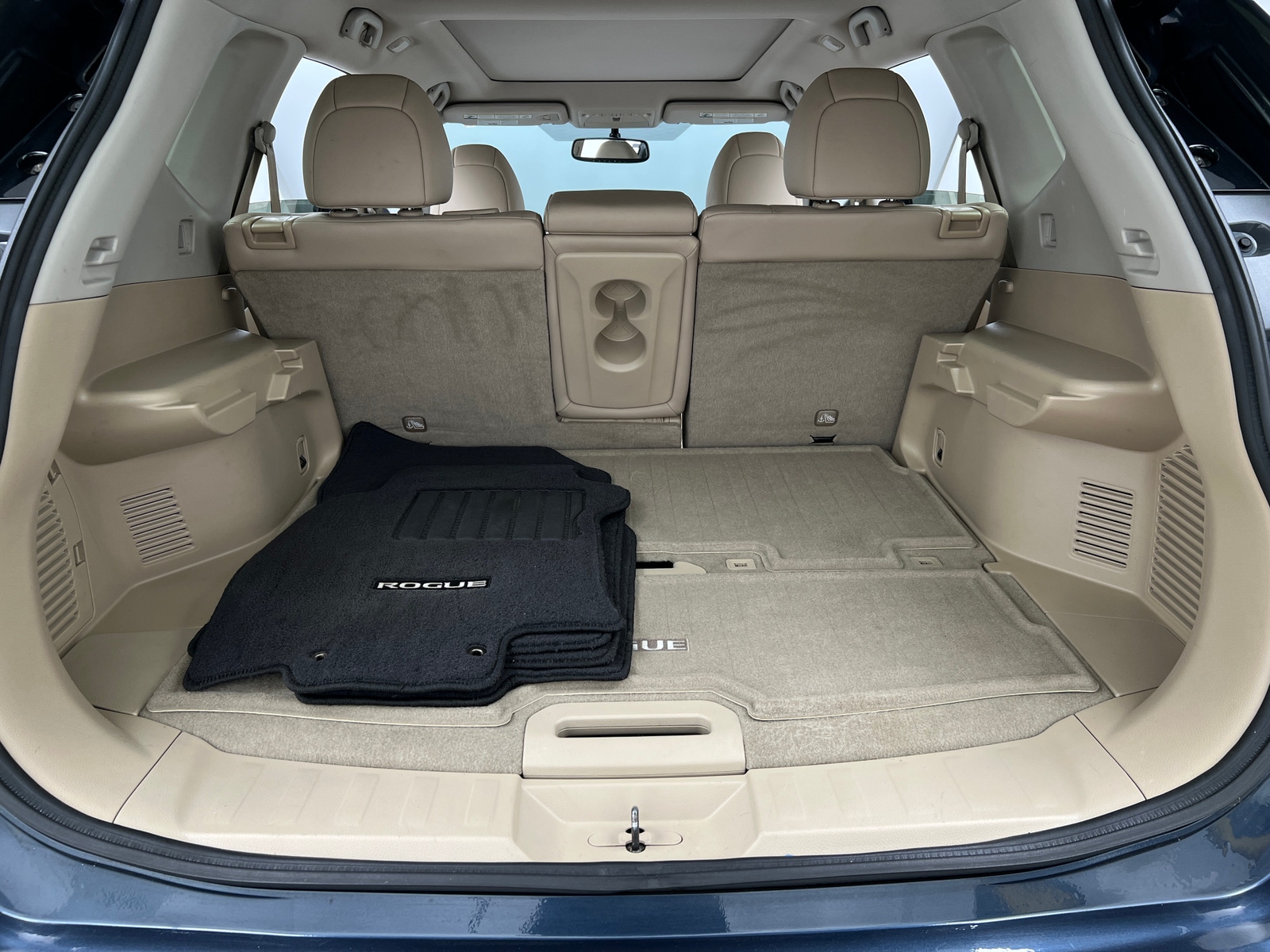 Thumbnail: 2015 Nissan Rogue - 6