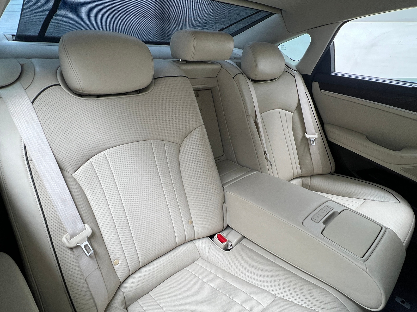 Thumbnail: 2015 Hyundai Genesis - 5