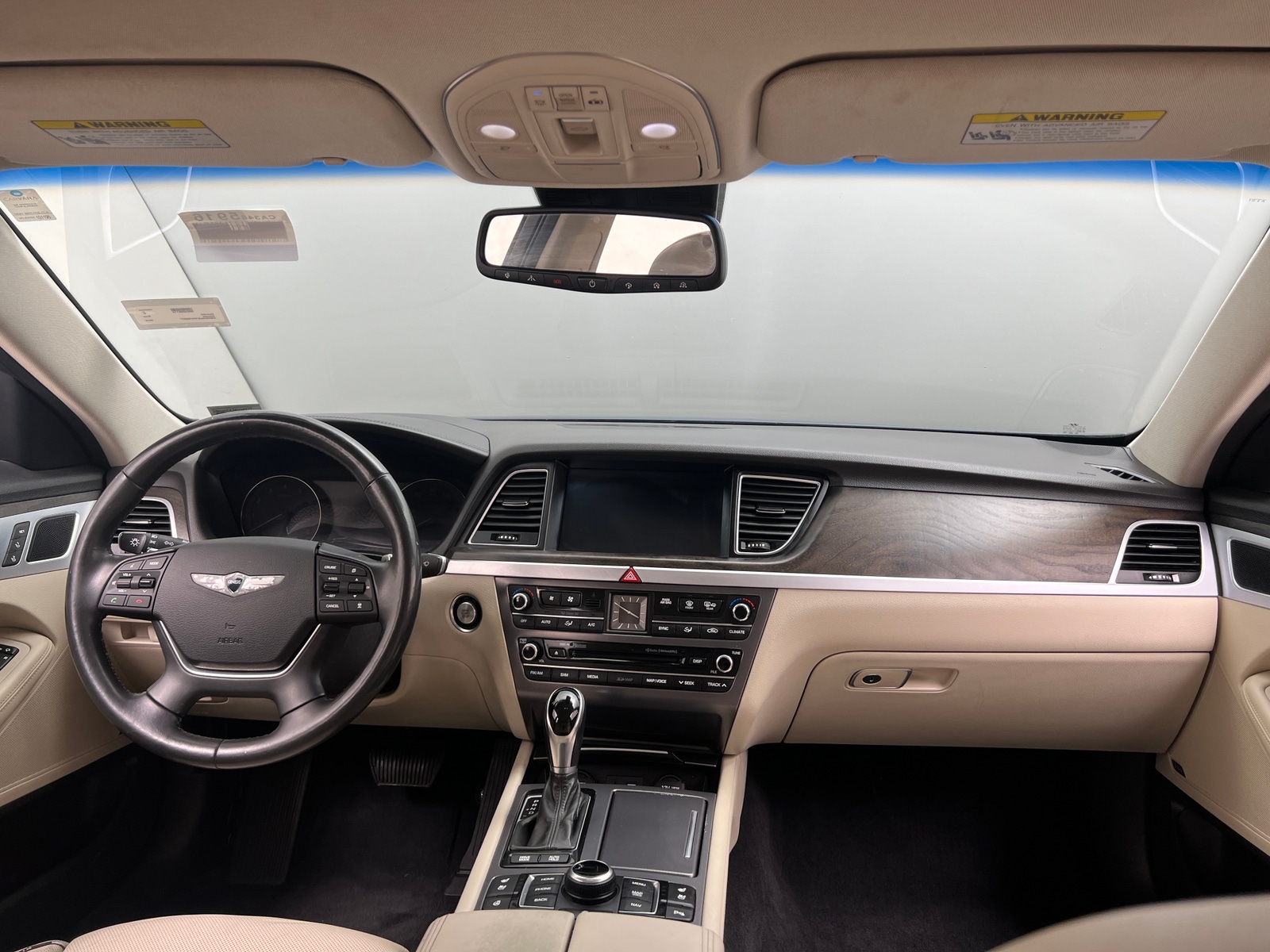 Thumbnail: 2015 Hyundai Genesis - 2