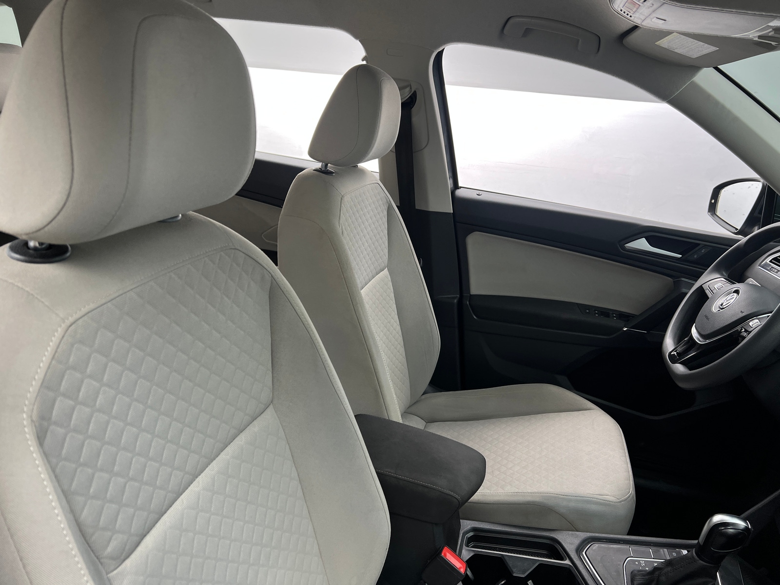 Thumbnail: 2020 Volkswagen Tiguan - 2
