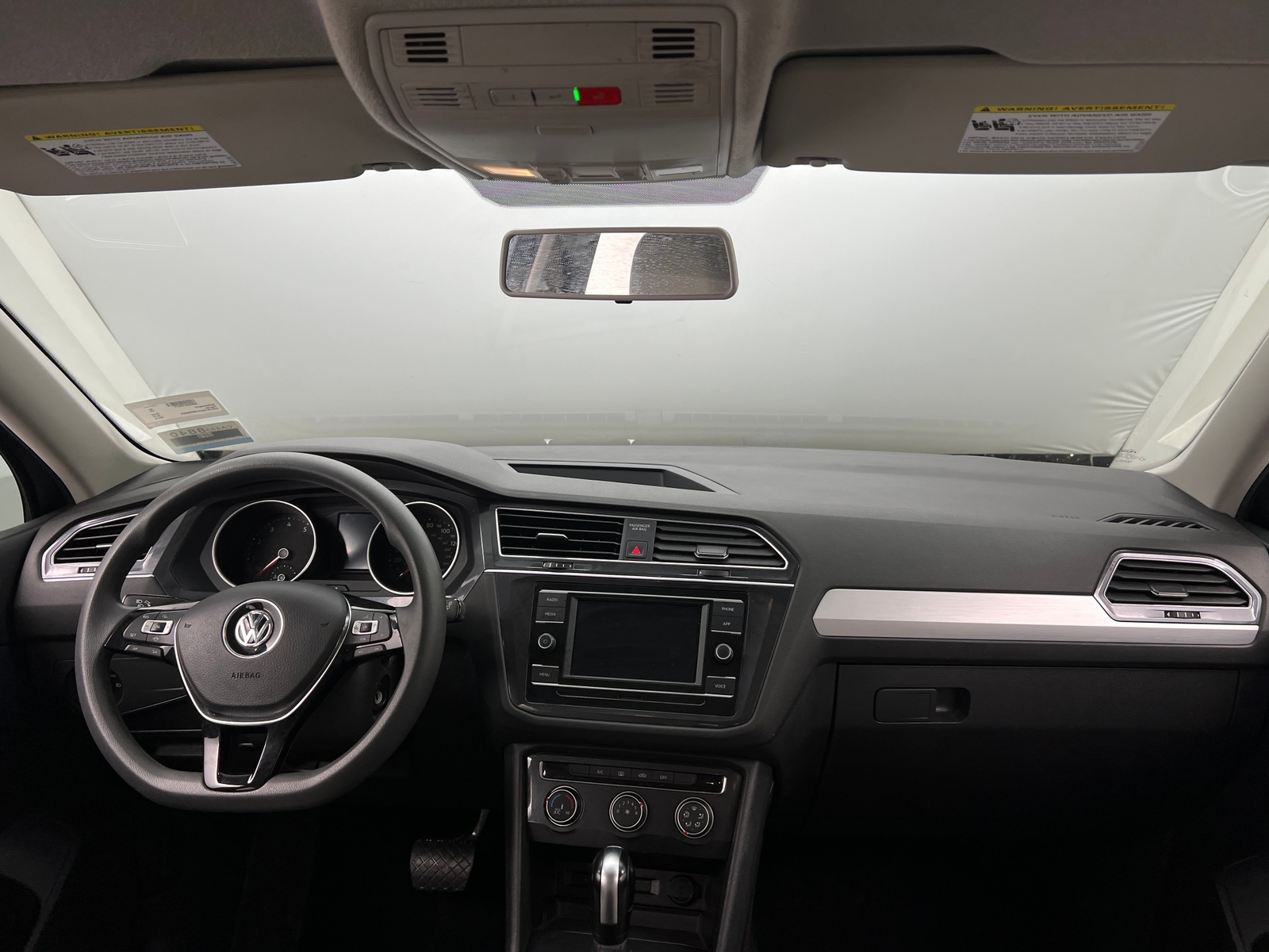 Thumbnail: 2020 Volkswagen Tiguan - 3