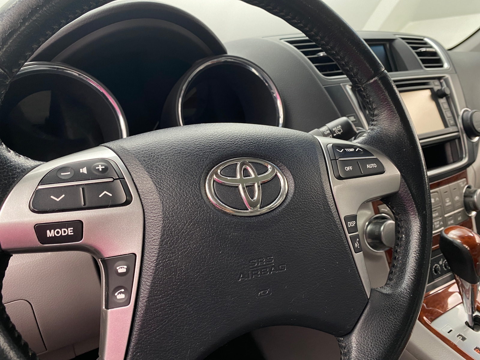 Thumbnail: 2013 Toyota Highlander - 4