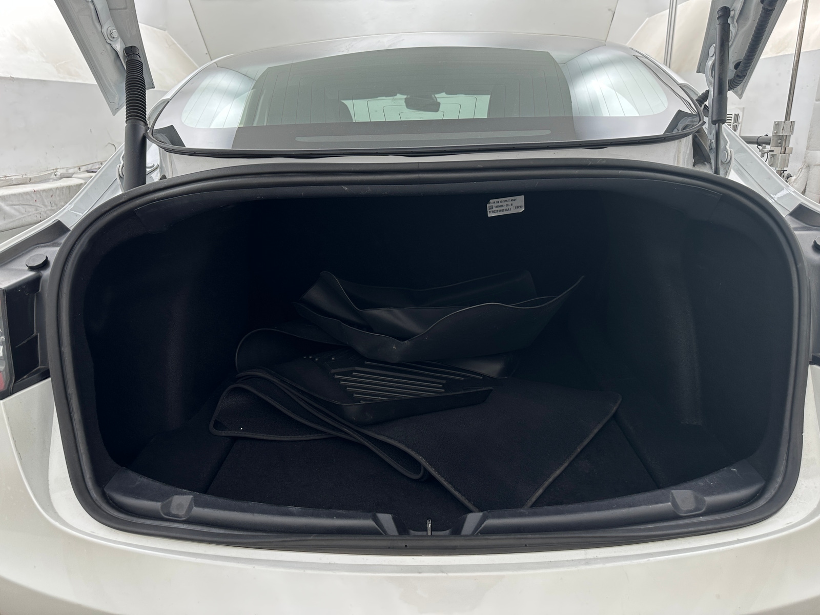 Thumbnail: 2022 Tesla Model 3 - 6