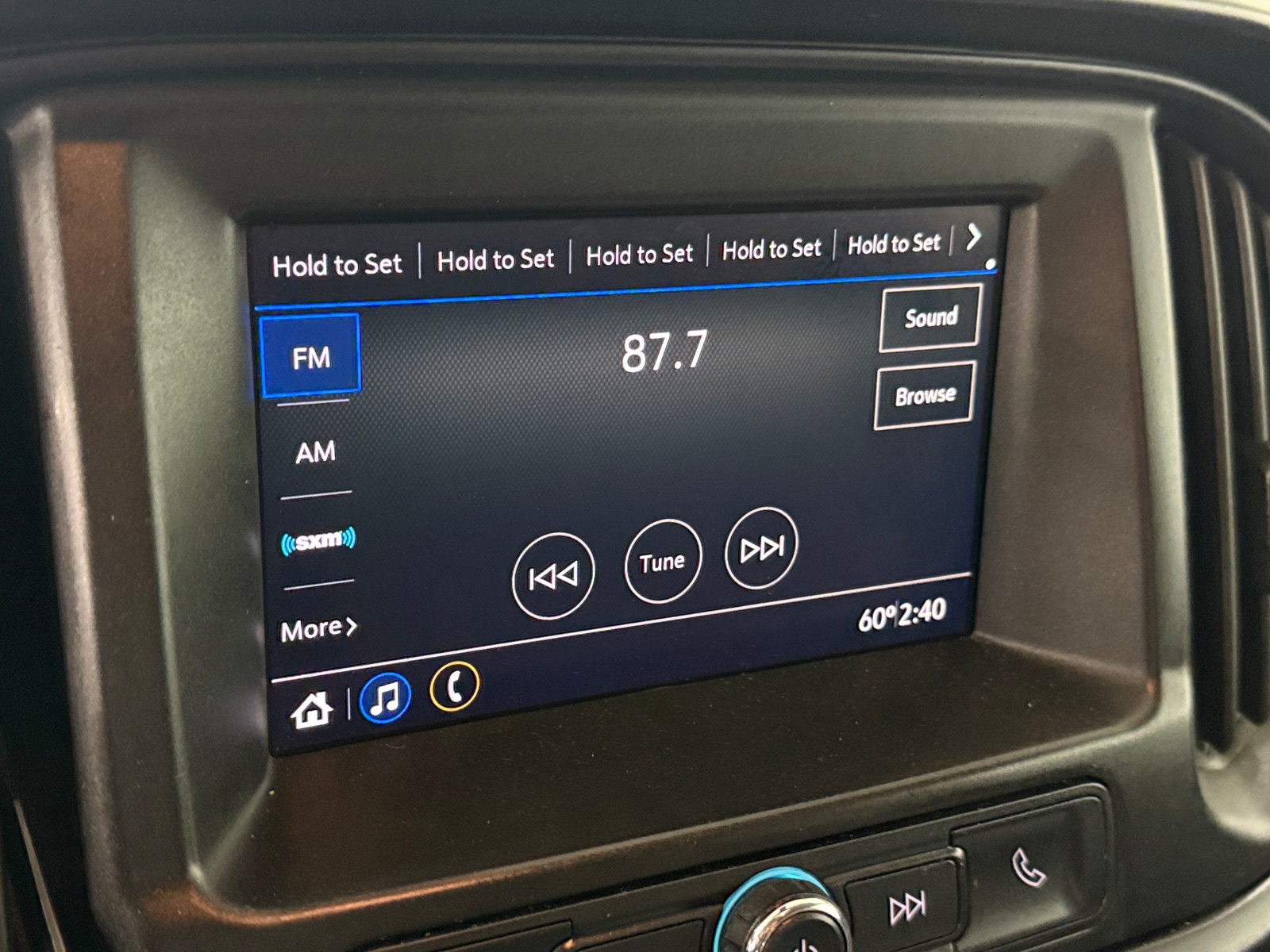 Thumbnail: 2021 Chevrolet Colorado - 4