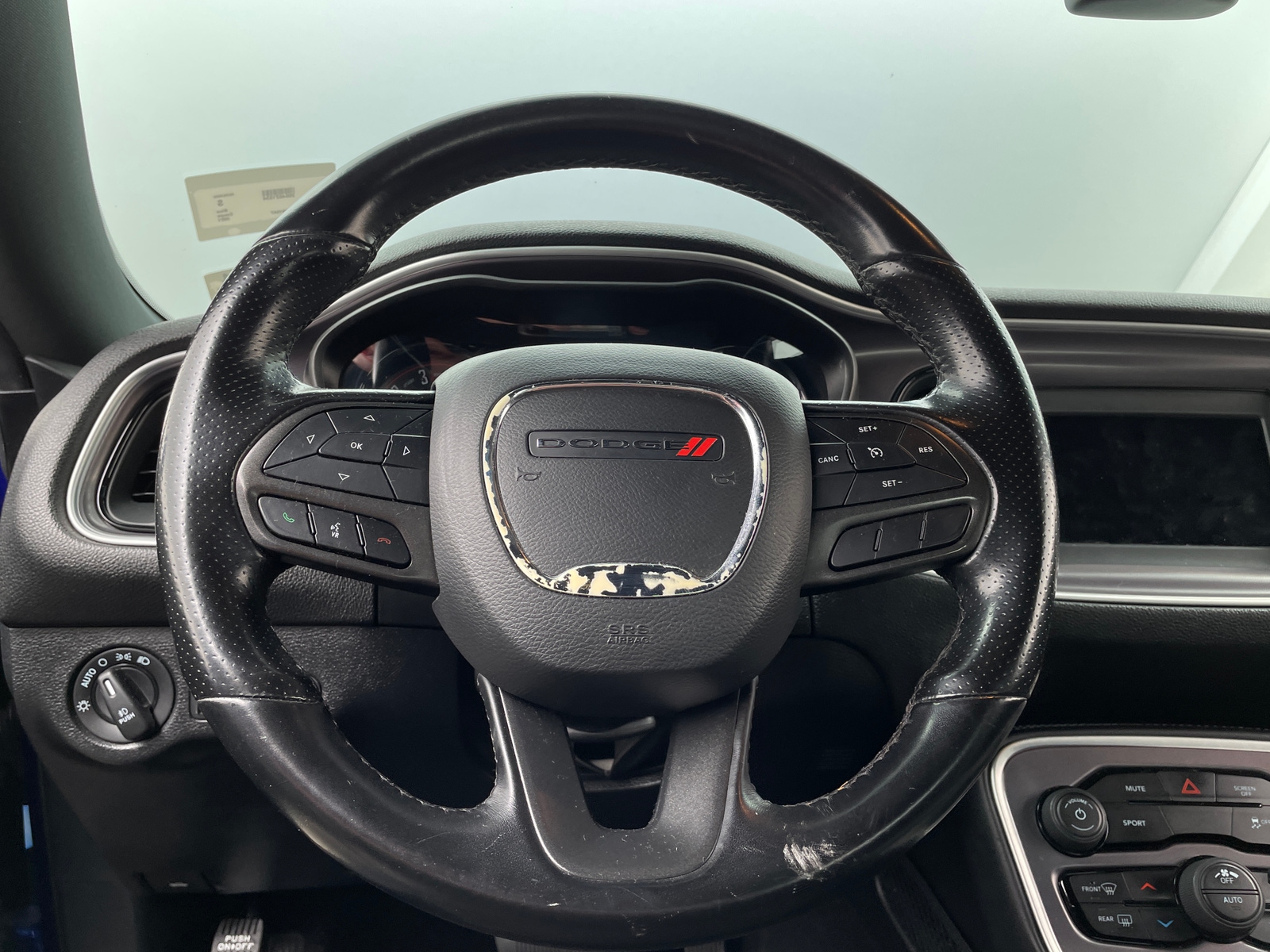 Thumbnail: 2021 Dodge Challenger - 4