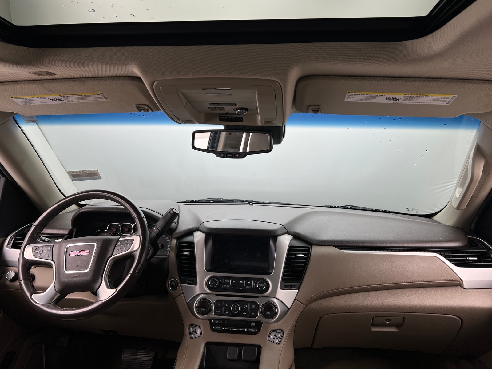Thumbnail: 2019 GMC Yukon XL - 2