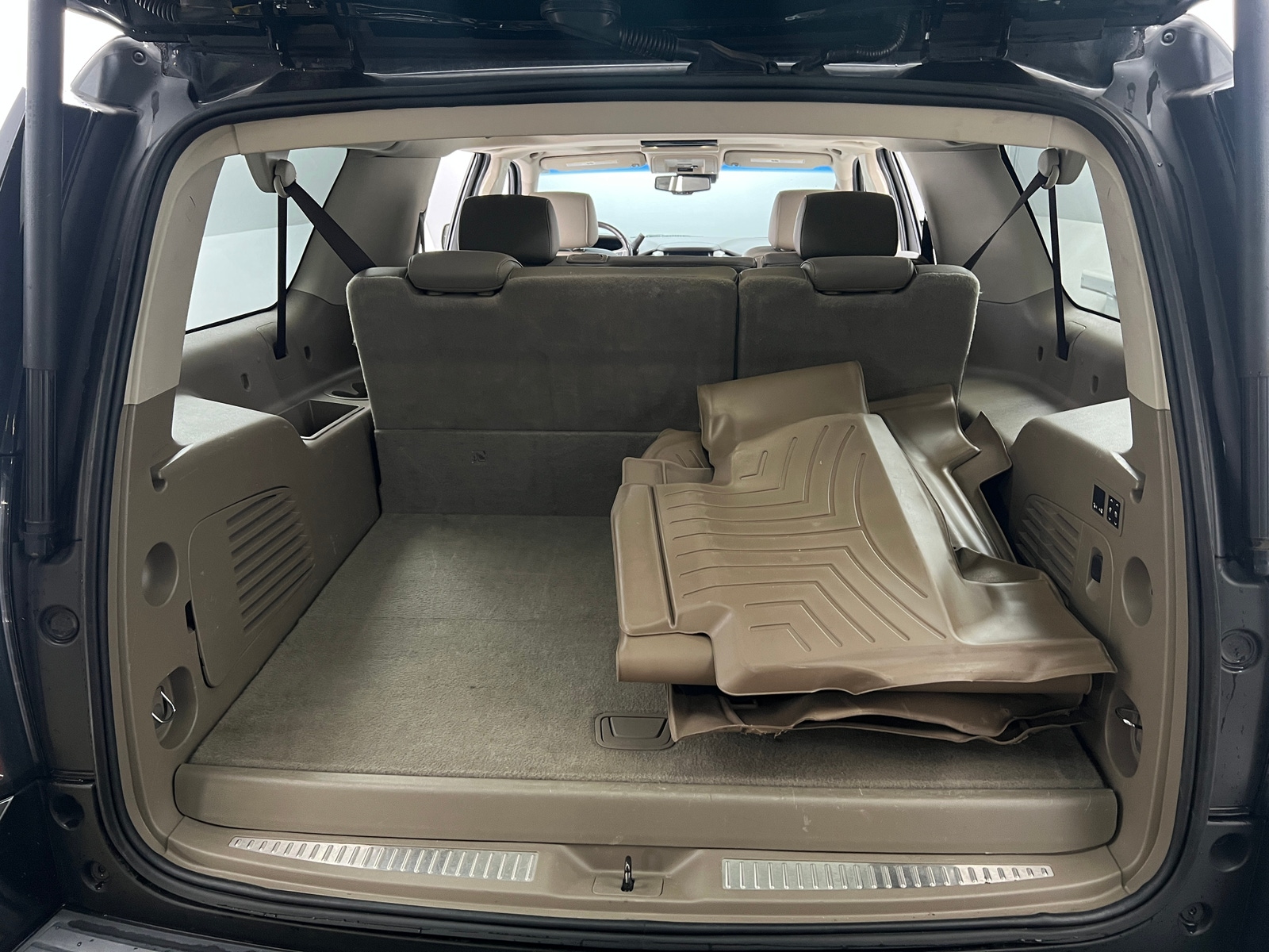 Thumbnail: 2019 GMC Yukon XL - 6