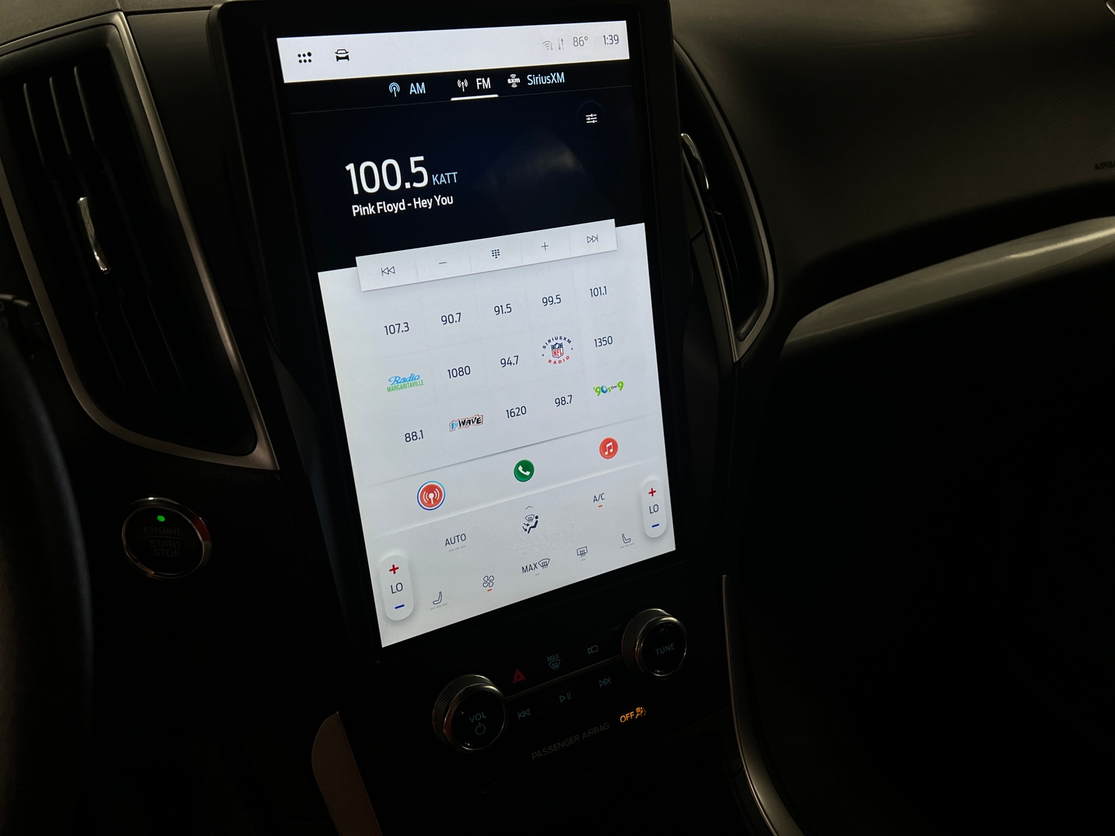 Thumbnail: 2024 Ford Edge - 3