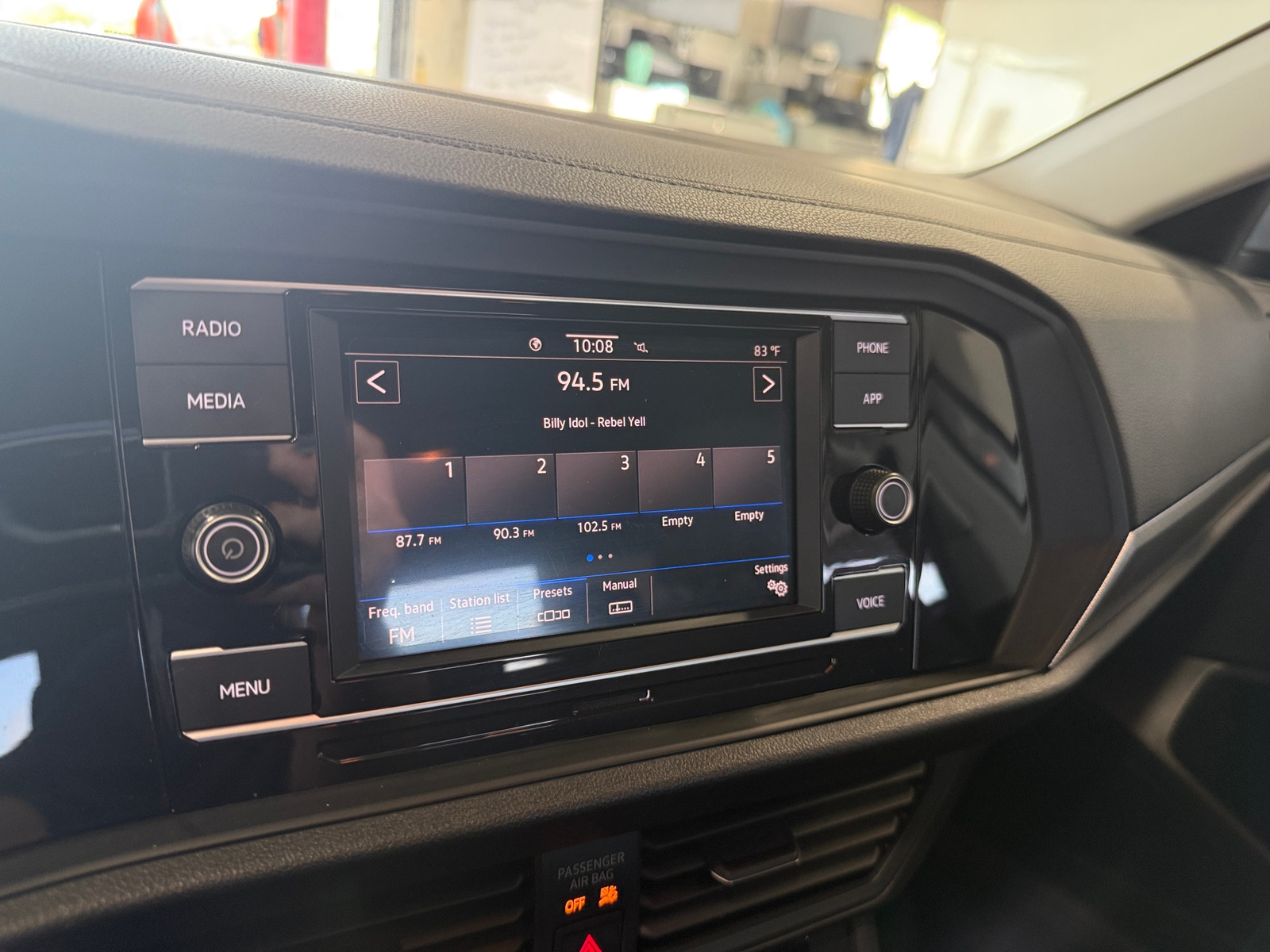 Thumbnail: 2020 Volkswagen Jetta - 4