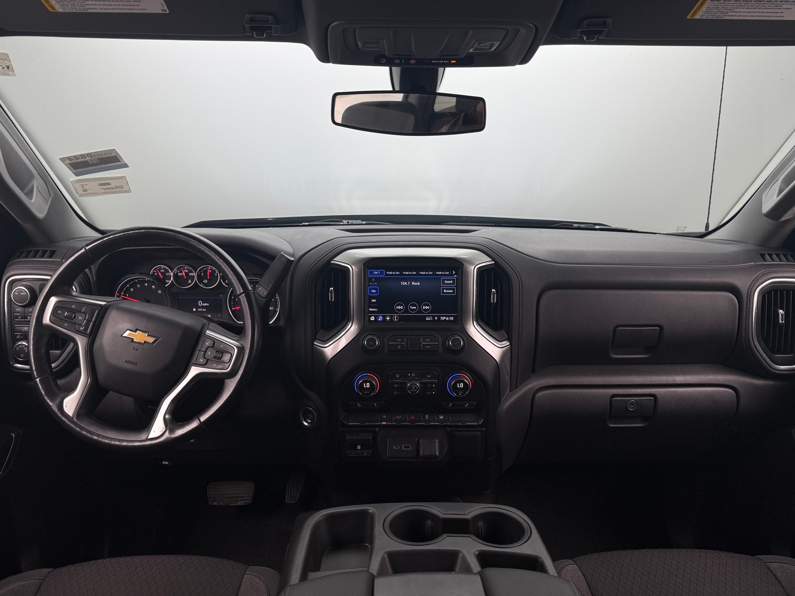 Thumbnail: 2020 Chevrolet Silverado 1500 - 3