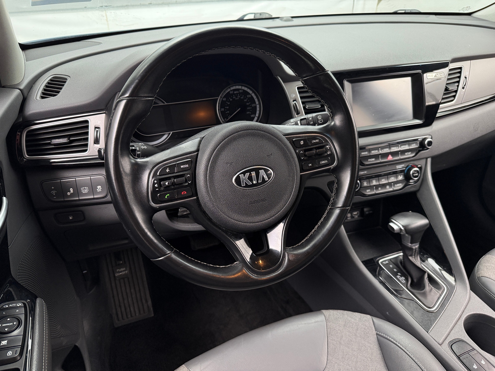 Thumbnail: 2018 Kia Niro - 5