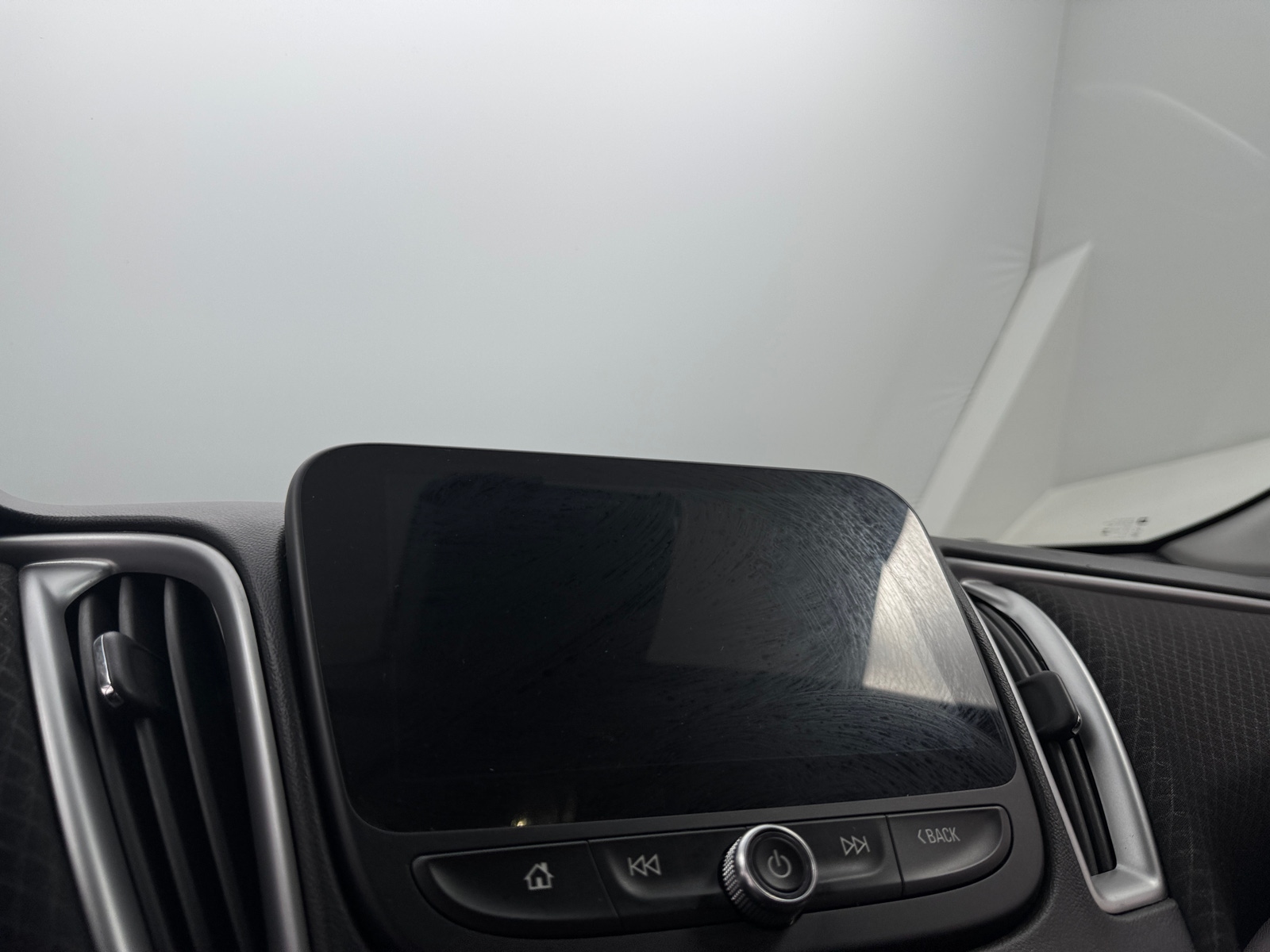 Thumbnail: 2024 Chevrolet Malibu - 4