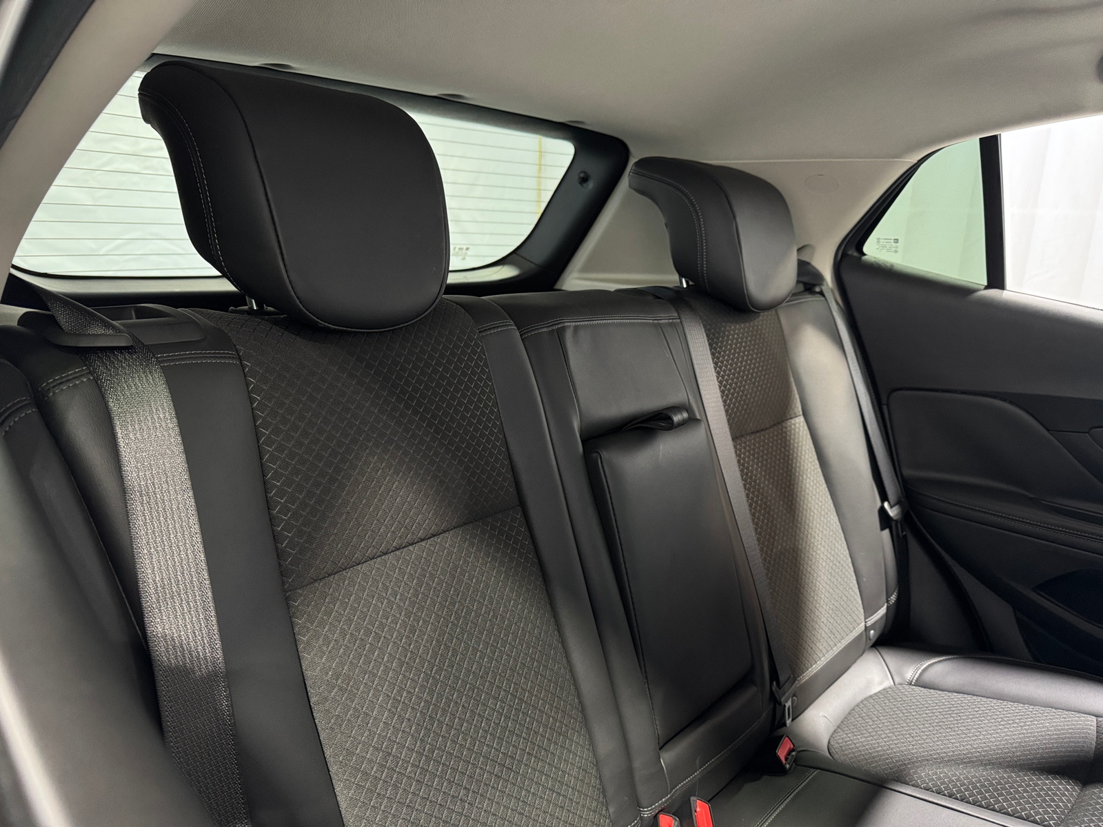 Thumbnail: 2022 Buick Encore - 5