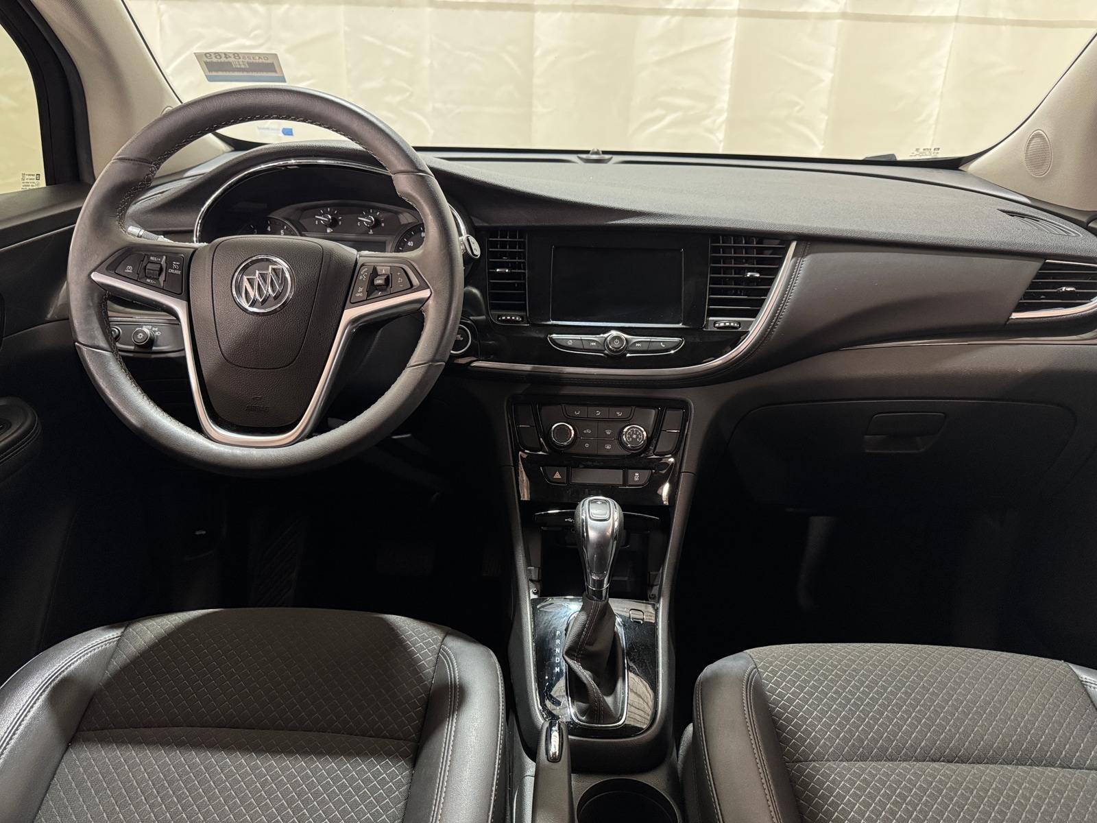 Thumbnail: 2022 Buick Encore - 2