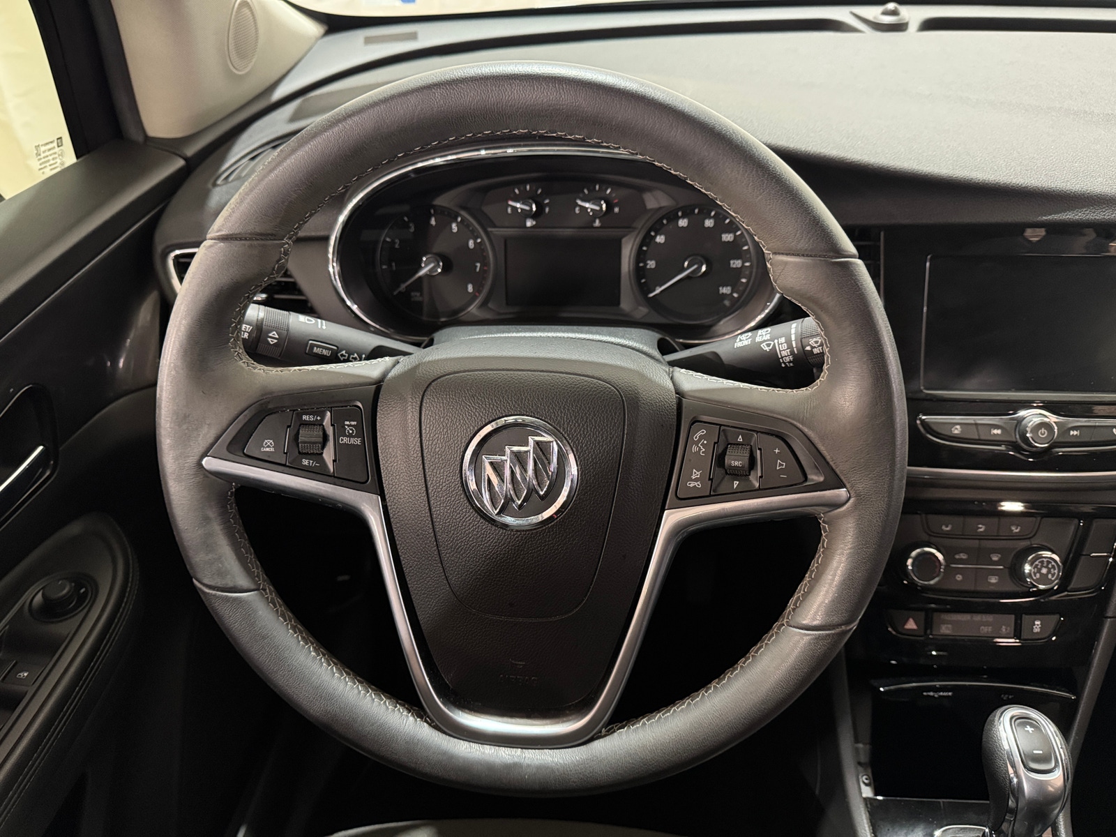 Thumbnail: 2022 Buick Encore - 4