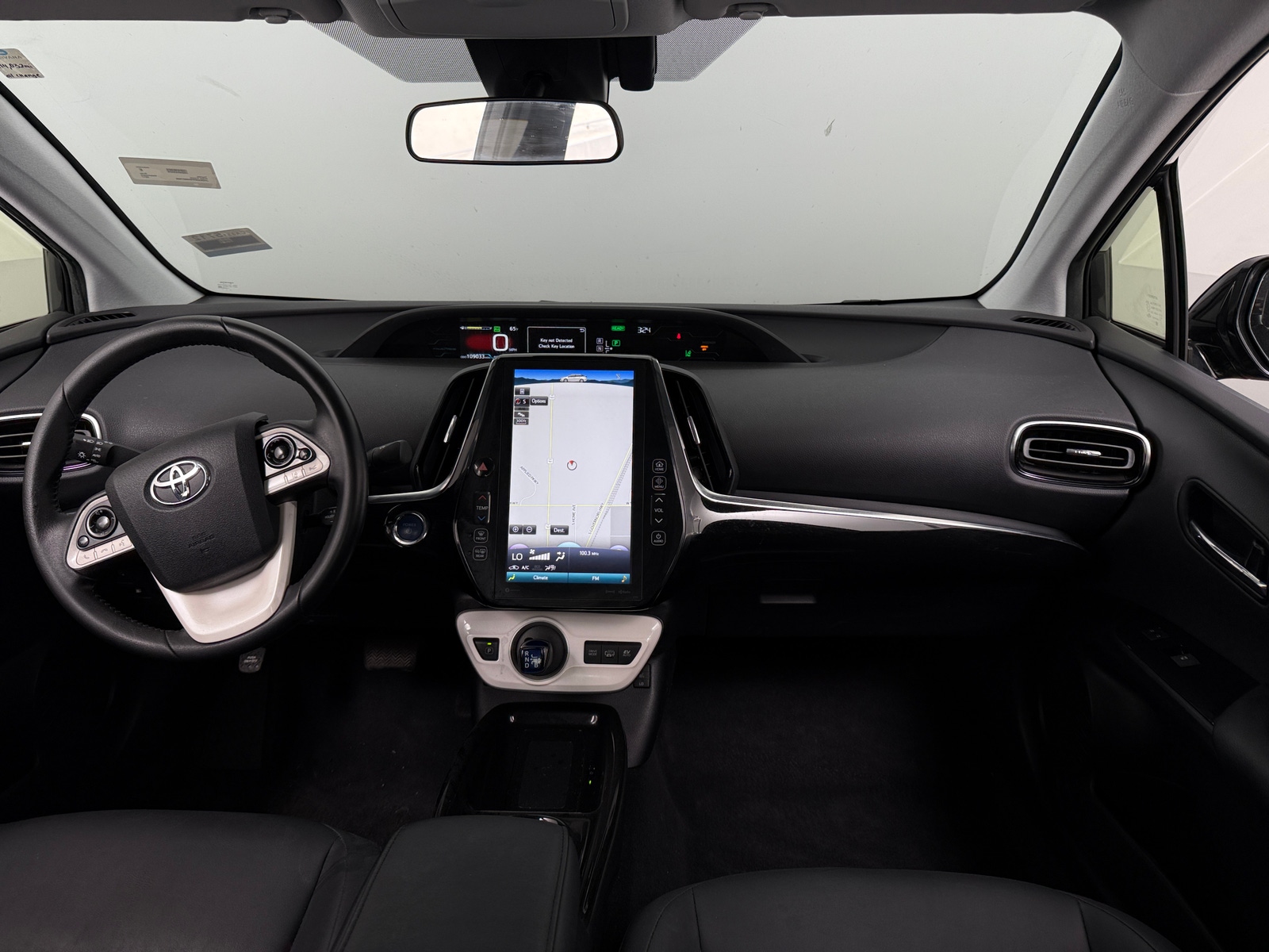 Thumbnail: 2017 Toyota Prius Prime - 2