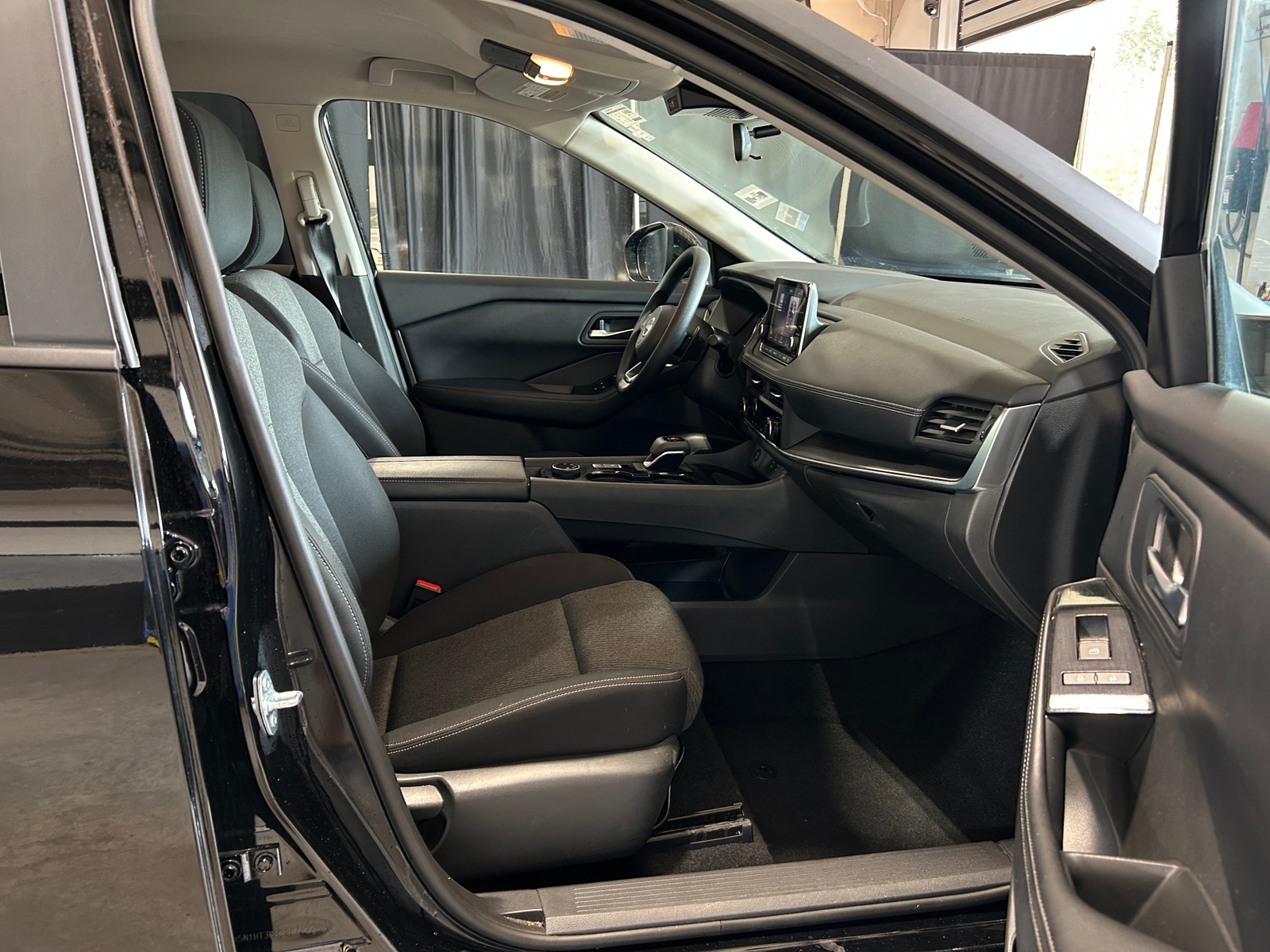 Thumbnail: 2024 Nissan Rogue - 2
