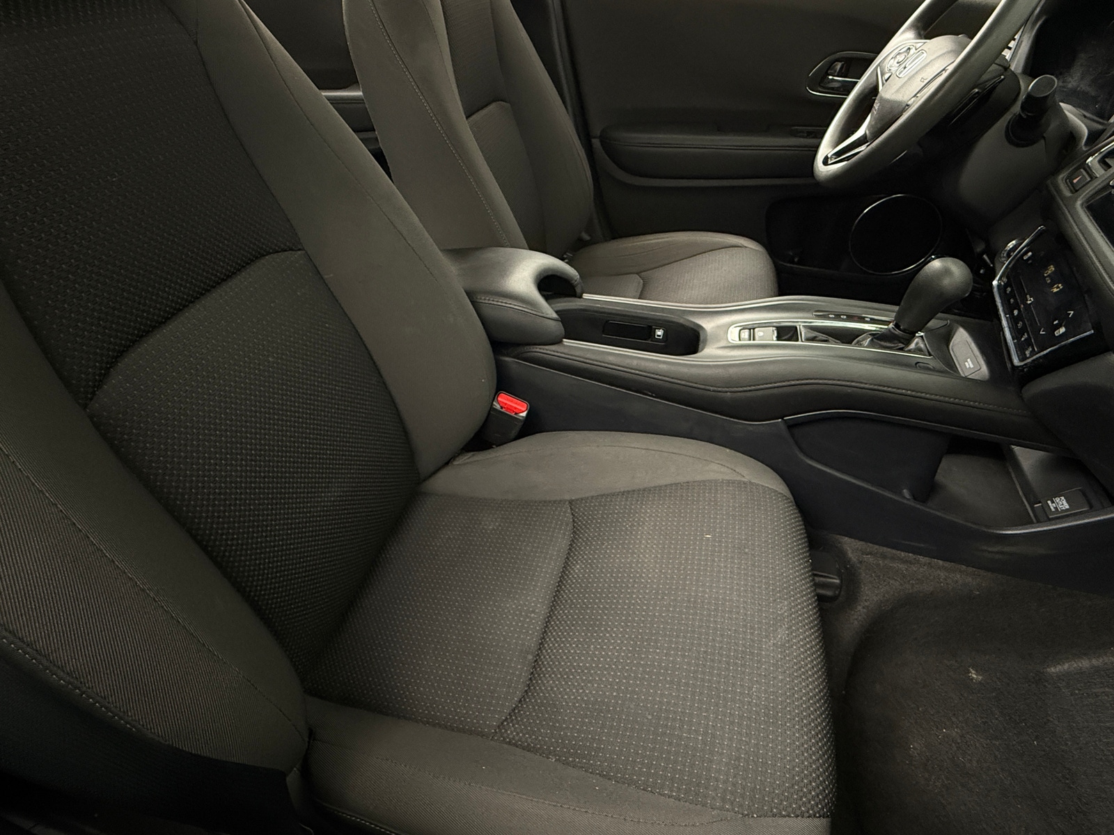 Thumbnail: 2022 Honda HR-V - 2