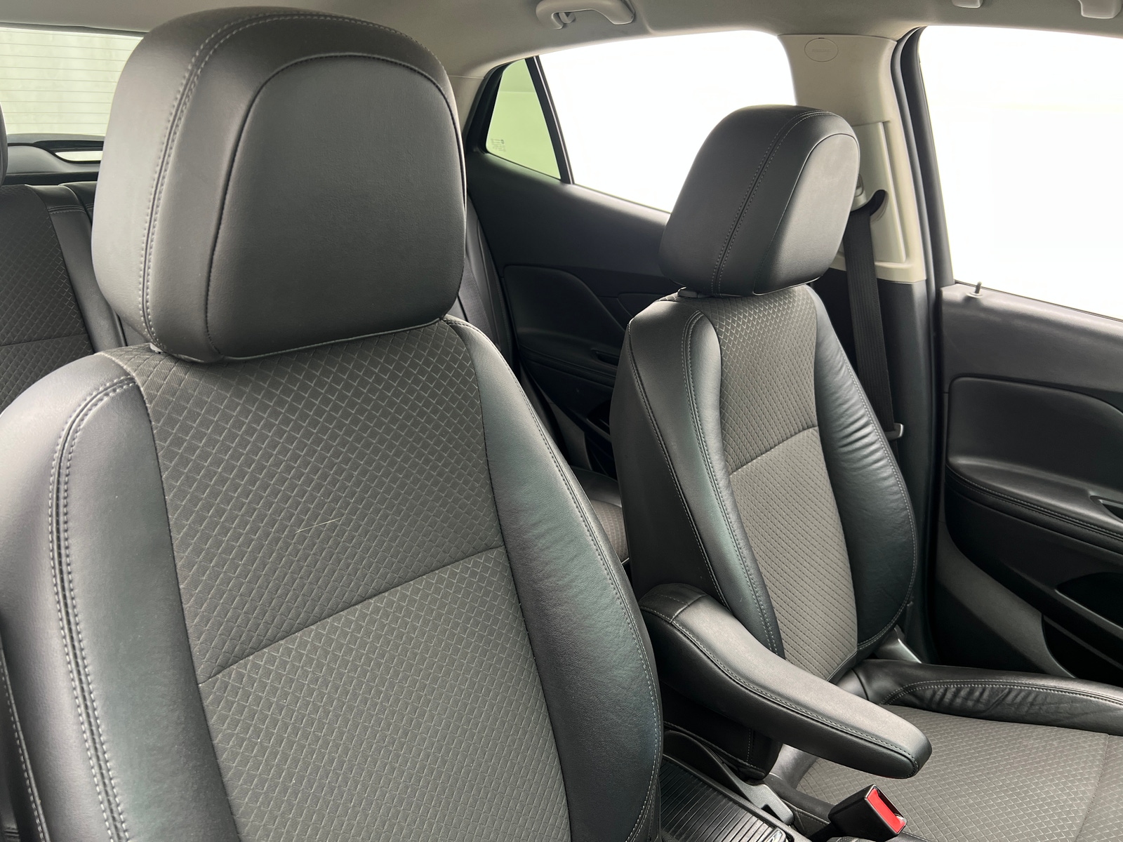 Thumbnail: 2017 Buick Encore - 2