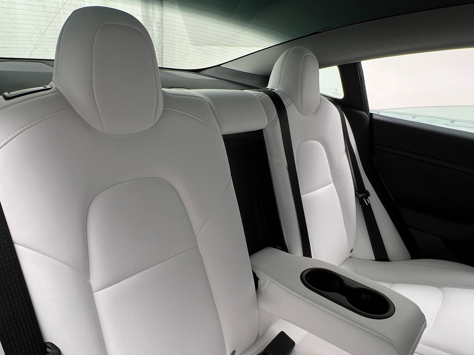 Thumbnail: 2022 Tesla Model 3 - 5
