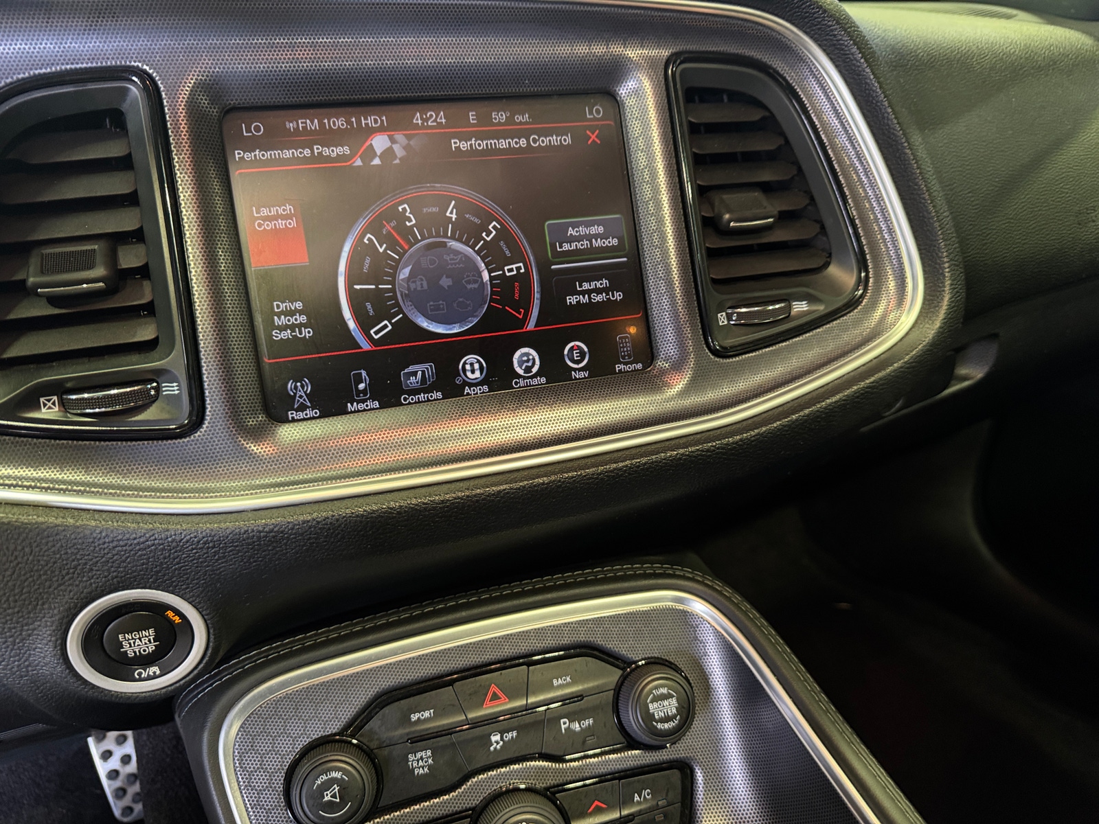 Thumbnail: 2016 Dodge Challenger - 2
