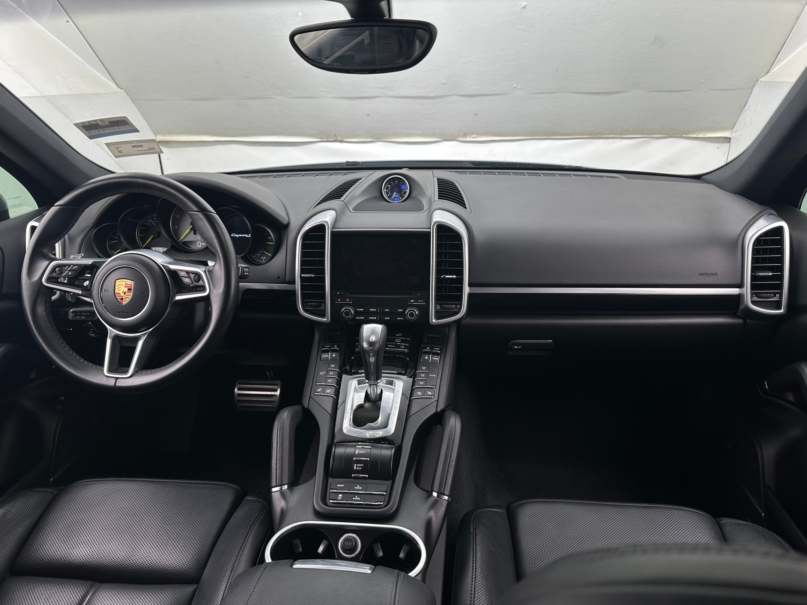 Thumbnail: 2017 Porsche Cayenne - 2