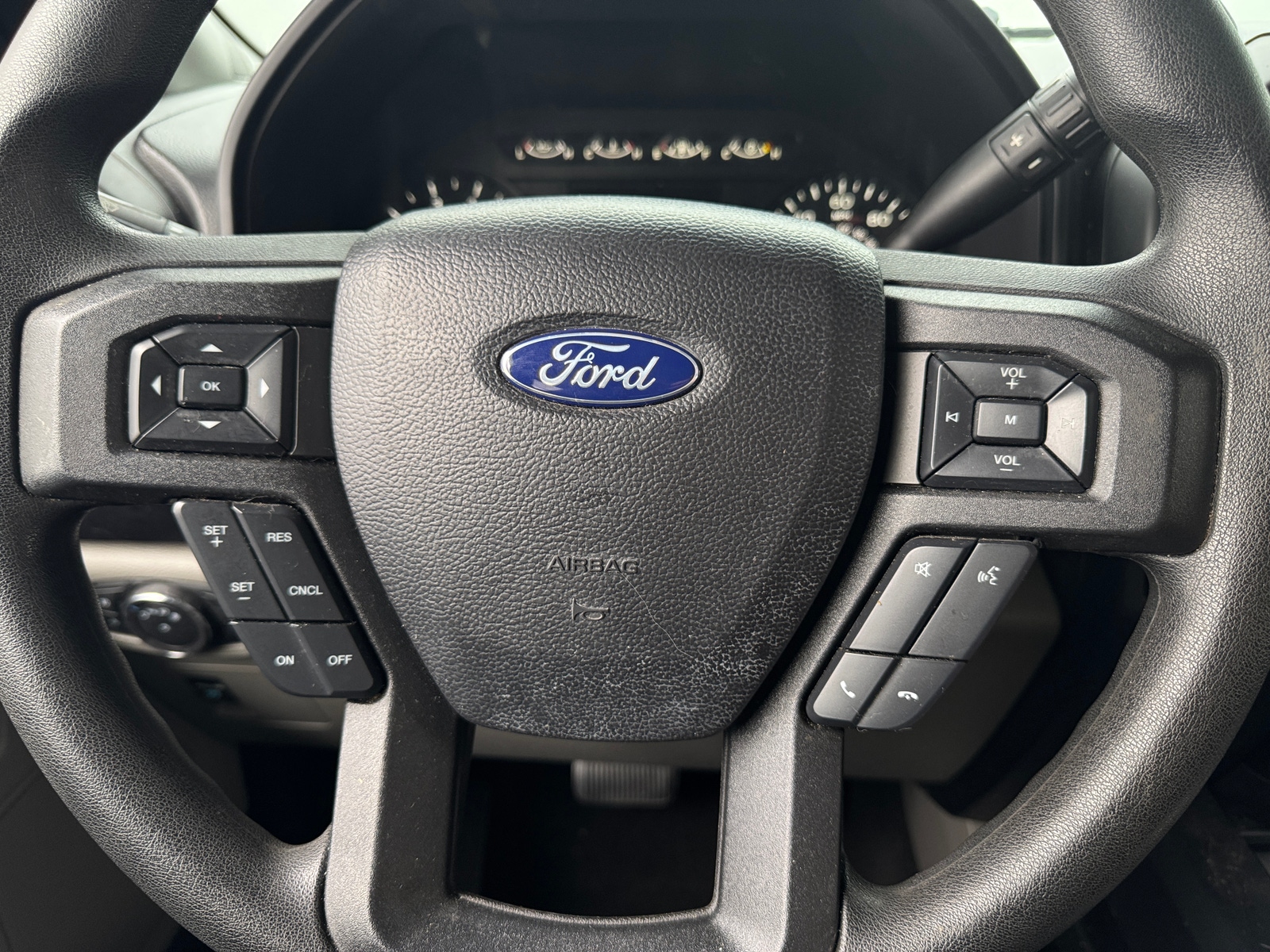Thumbnail: 2019 Ford Econoline - 5