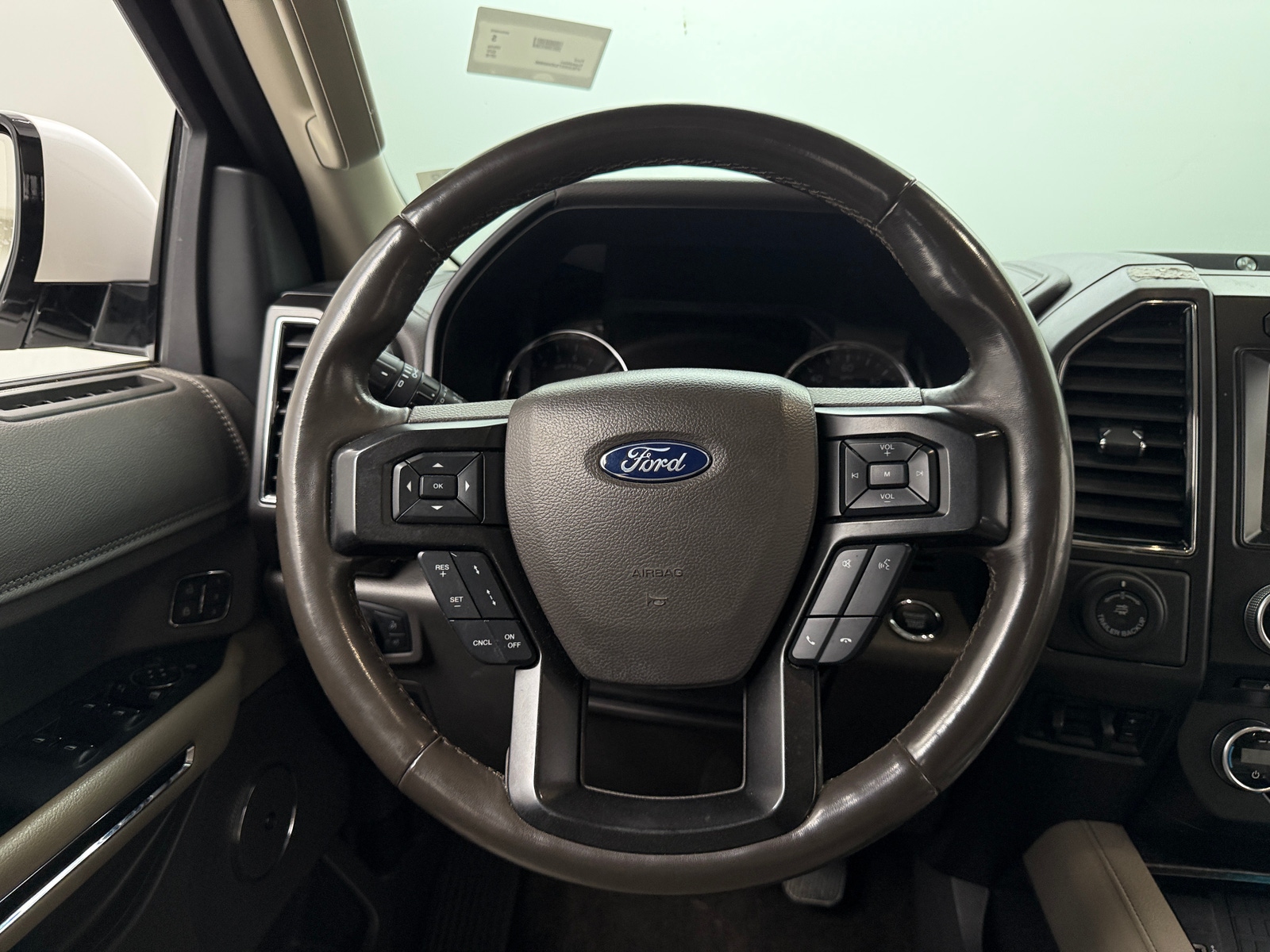 Thumbnail: 2018 Ford Expedition - 4