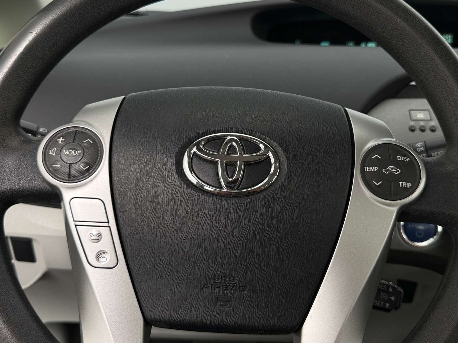 Thumbnail: 2015 Toyota Prius - 5