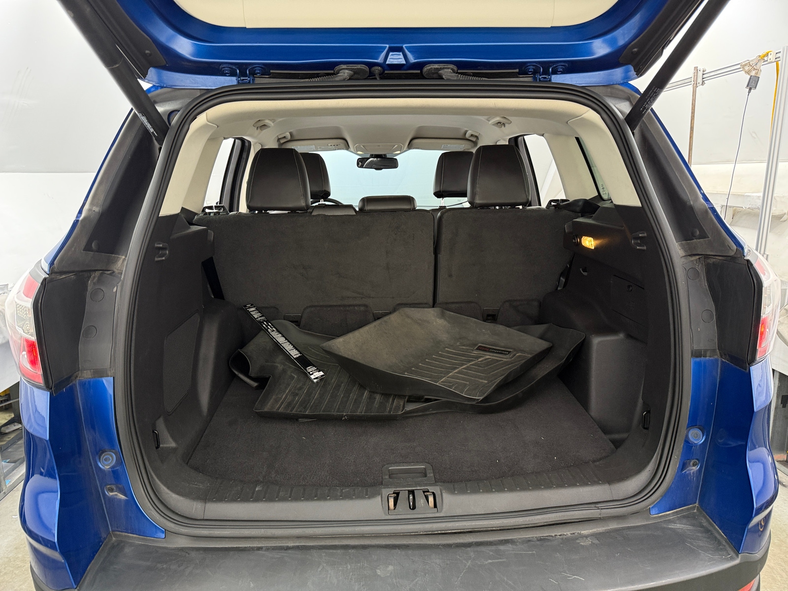 Thumbnail: 2017 Ford Escape - 6