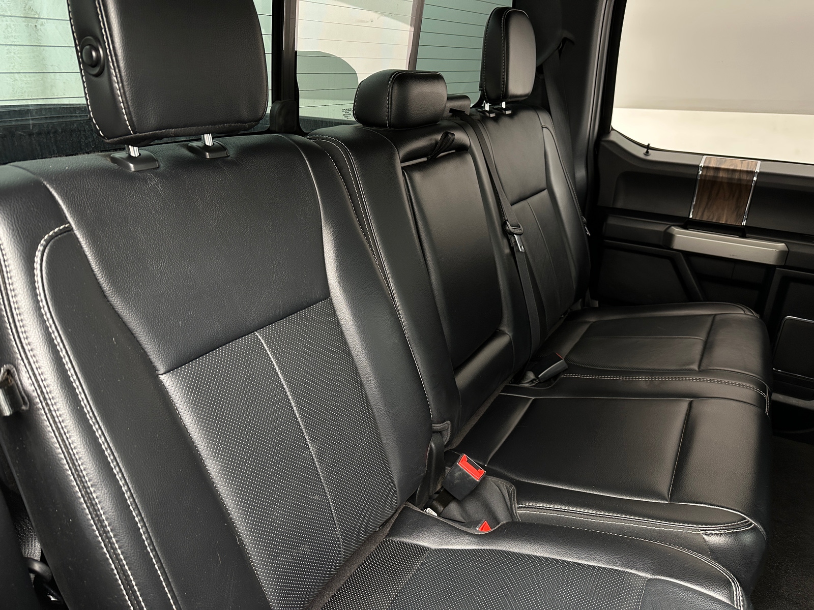 Thumbnail: 2019 Ford Econoline - 5