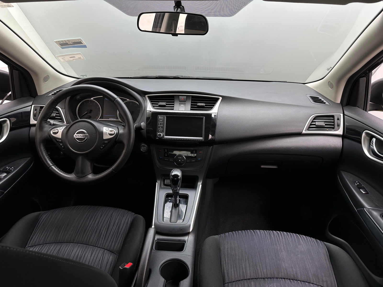 Thumbnail: 2019 Nissan Sentra - 3