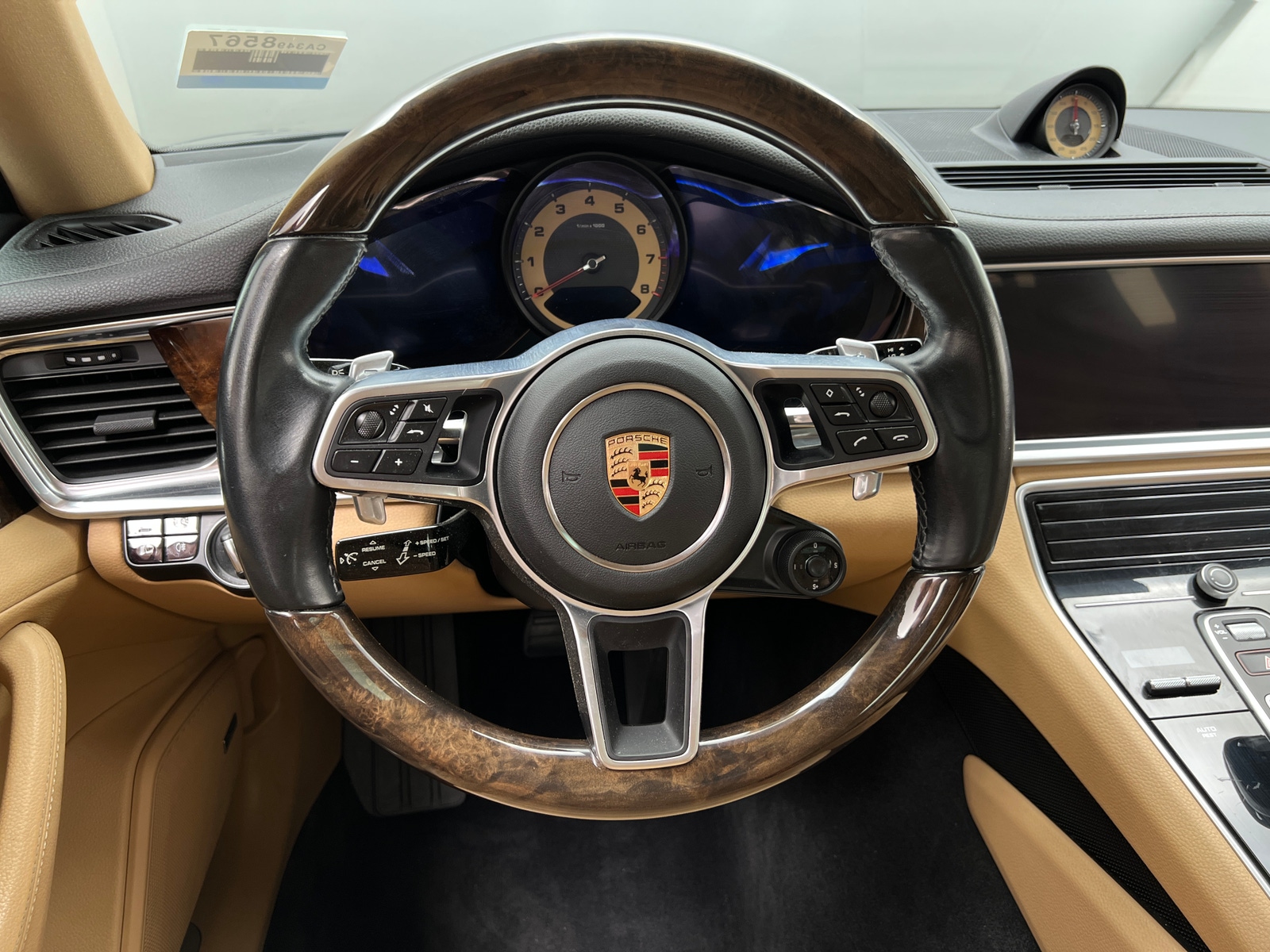 Thumbnail: 2018 Porsche Panamera - 4