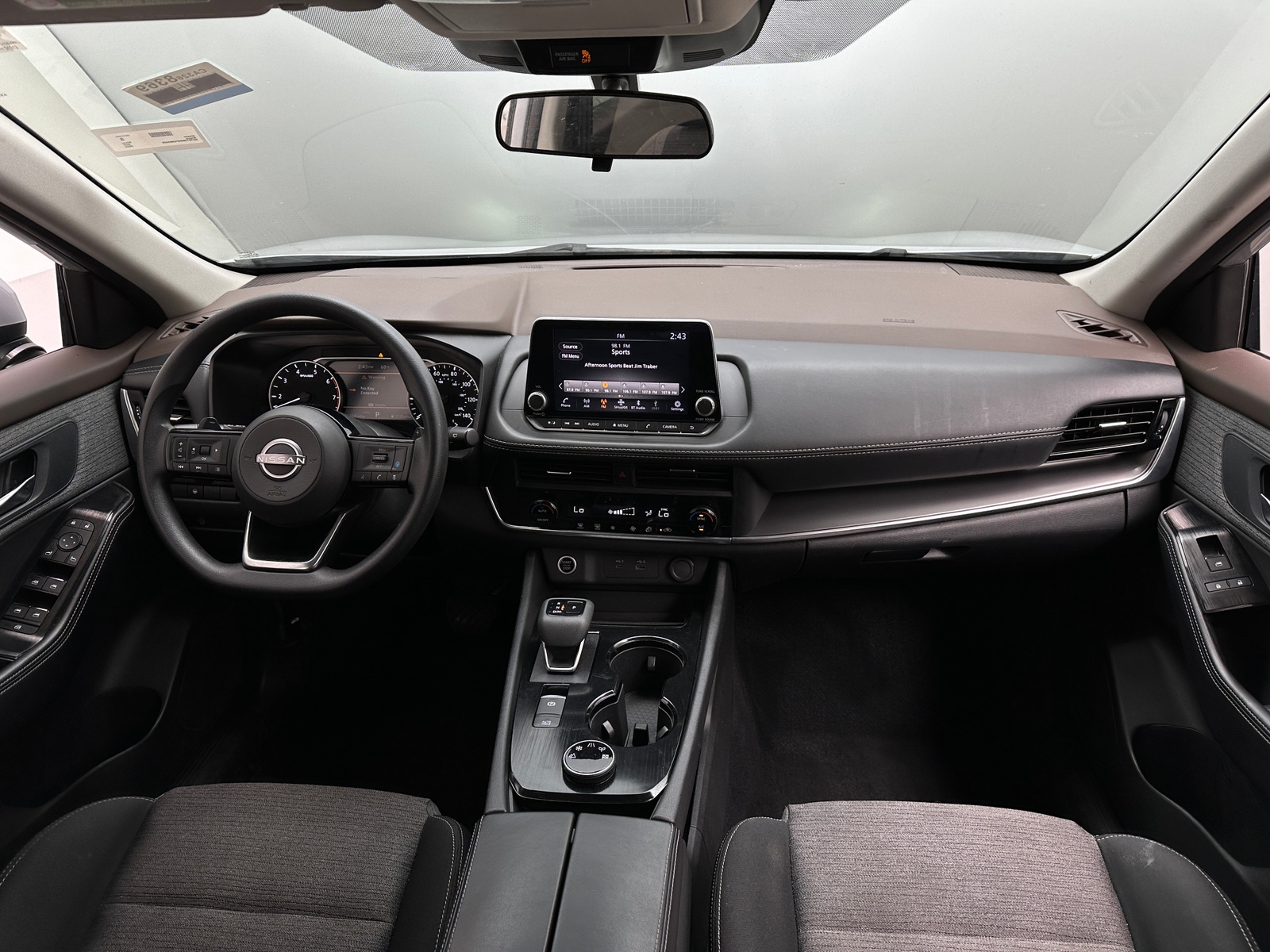 Thumbnail: 2023 Nissan Rogue - 3