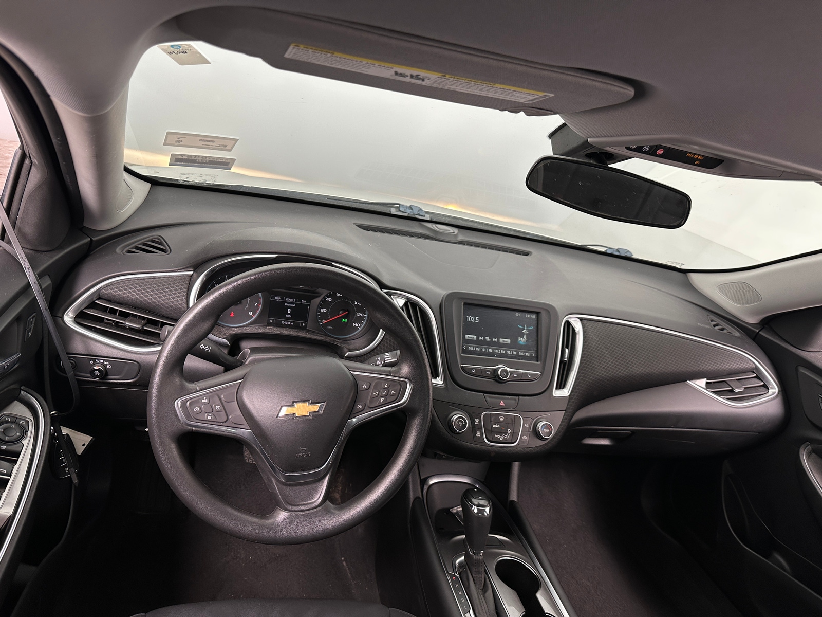 Thumbnail: 2016 Chevrolet Malibu - 3