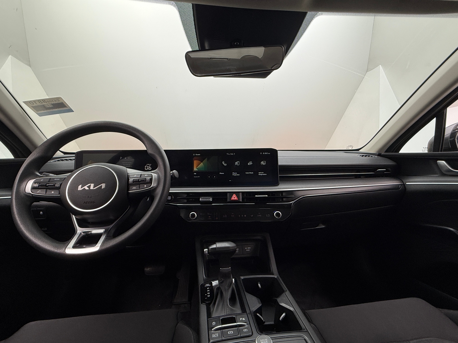 Thumbnail: 2025 Kia K5 - 3