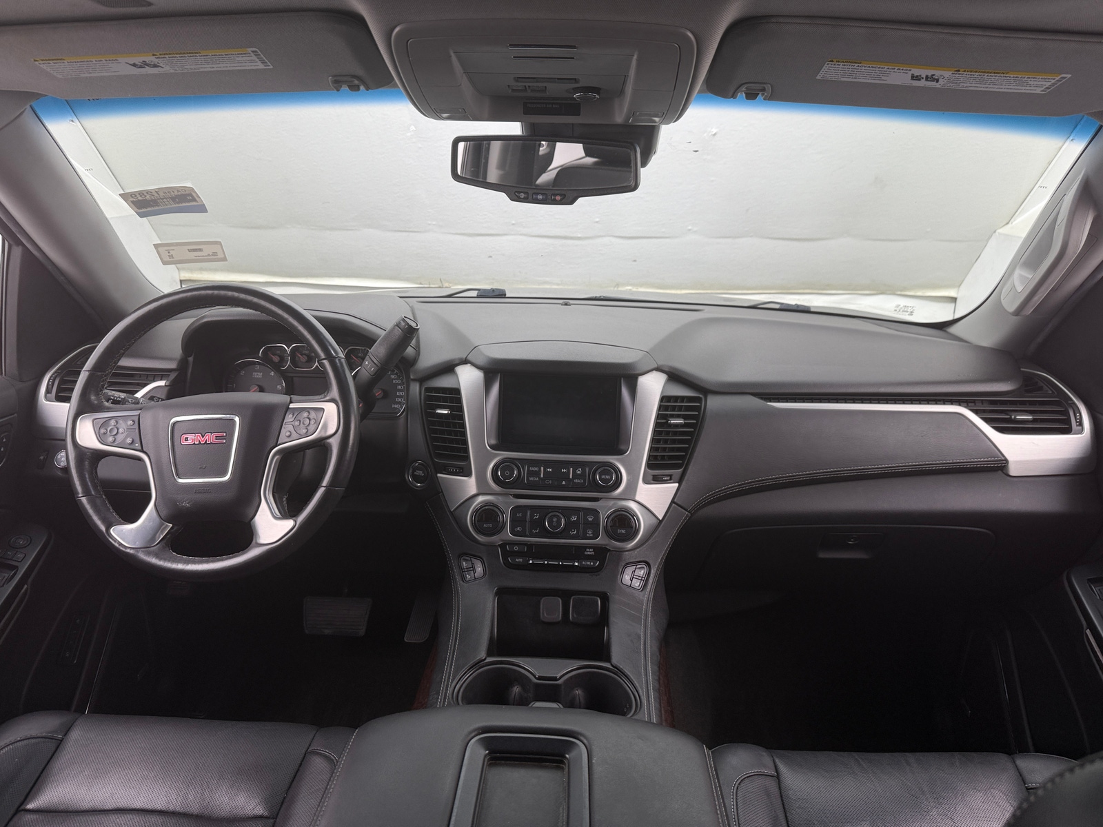Thumbnail: 2018 GMC Yukon XL - 2