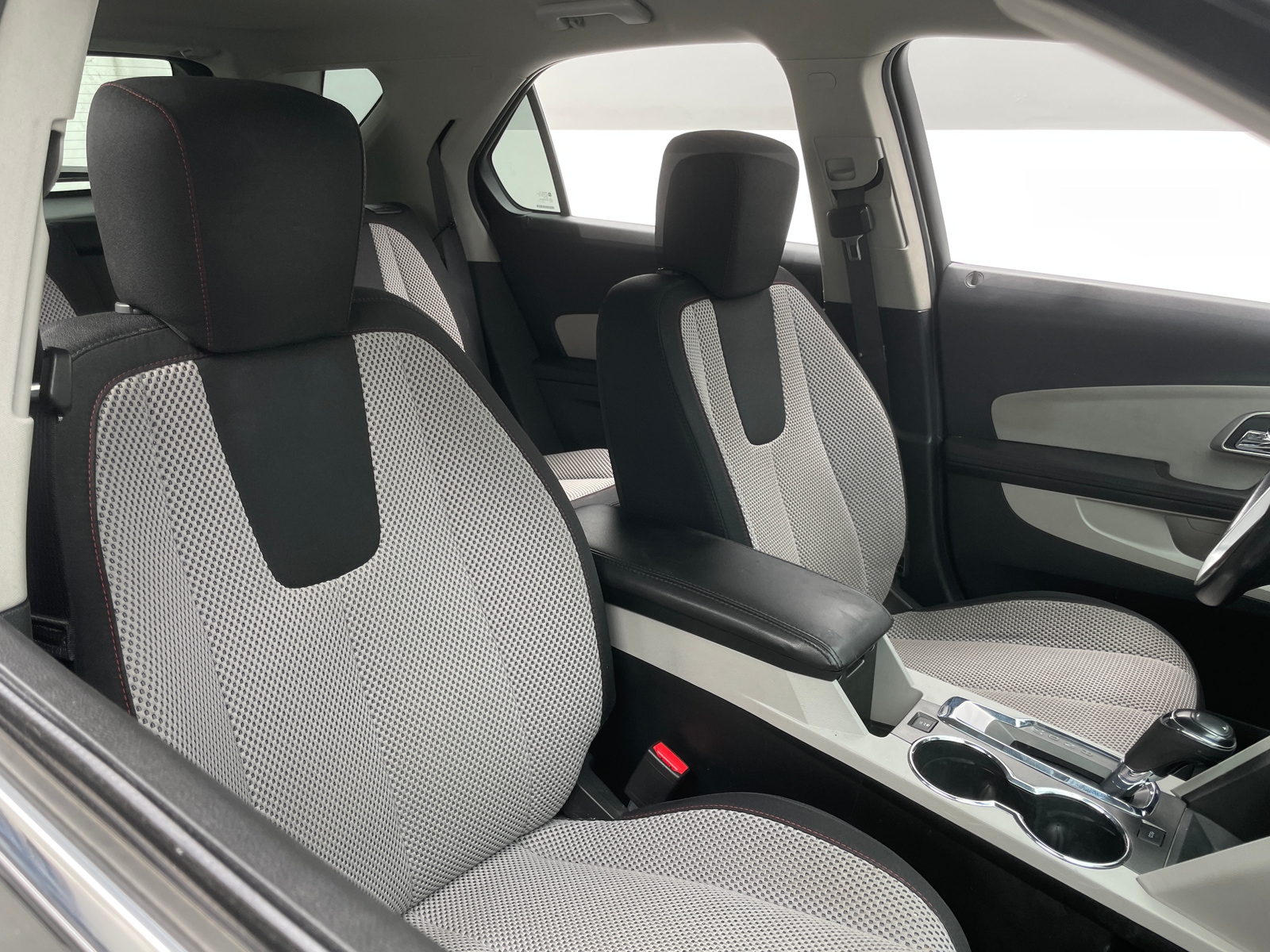 Thumbnail: 2017 Chevrolet Equinox - 2